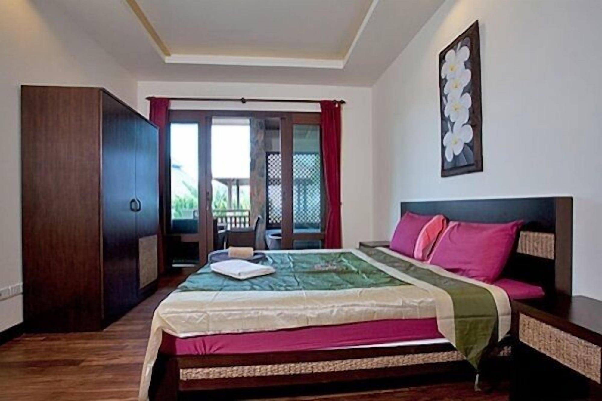 Thai Island Dream Estate Hotel
