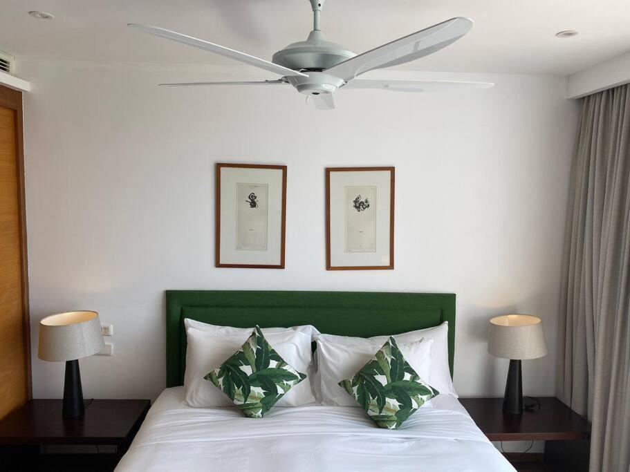 Apartment Beachfront 2 Bedroom Luxury Chava Surin Beach (Phuket)