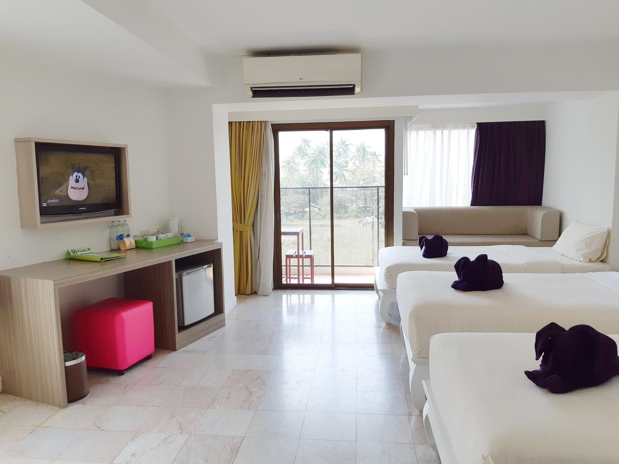 Samui Verticolor Hotel 3*