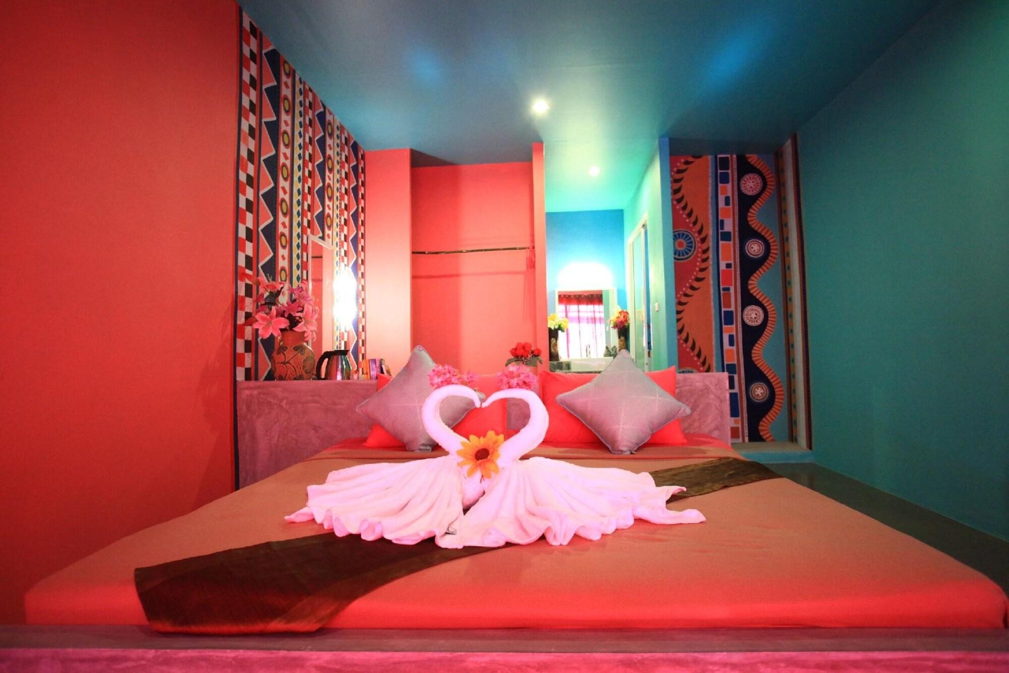 Cha-ba & Art Gallery Resort Koh Lanta