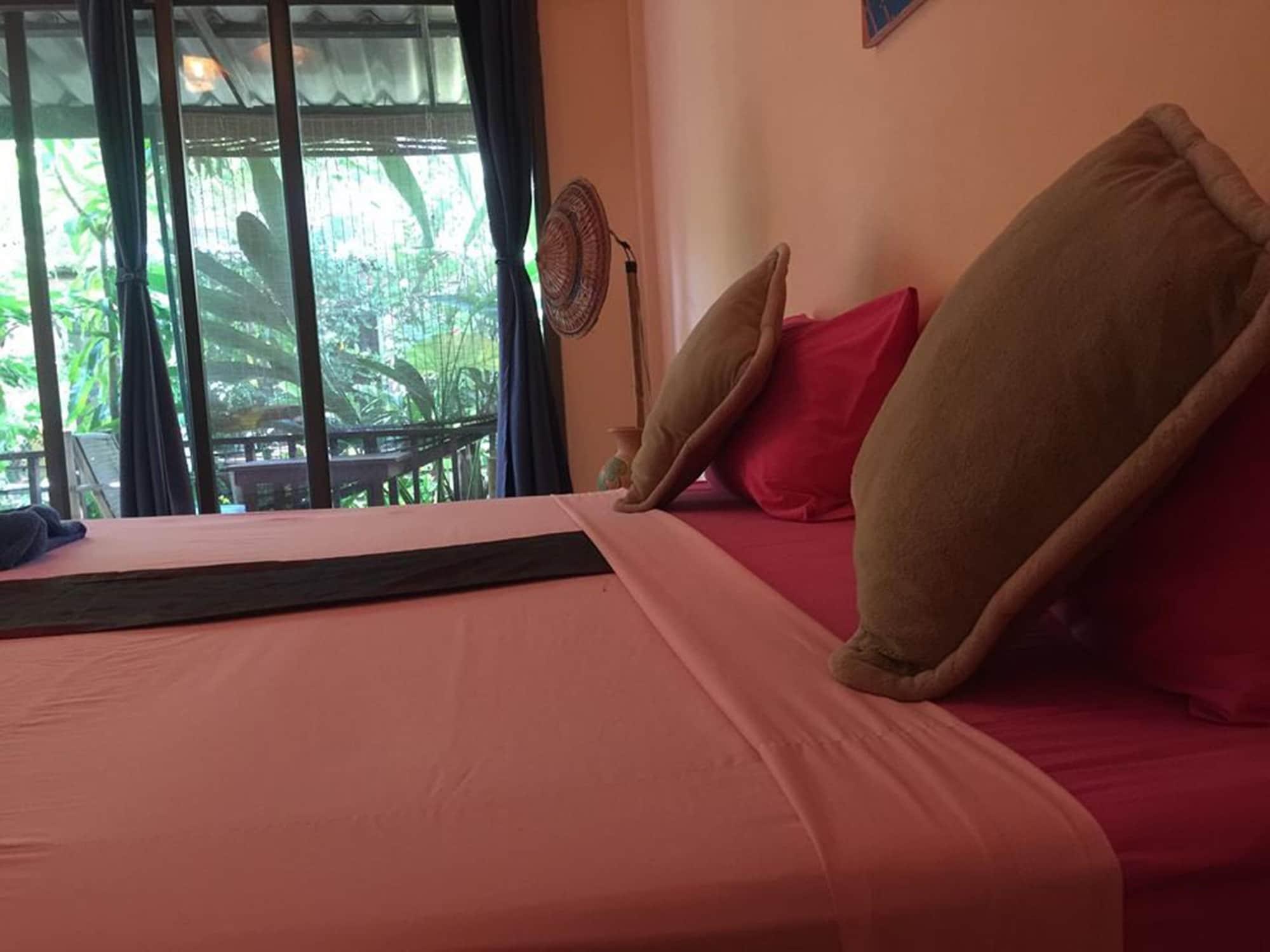 Resort Cha-ba & Art Gallery Koh Lanta