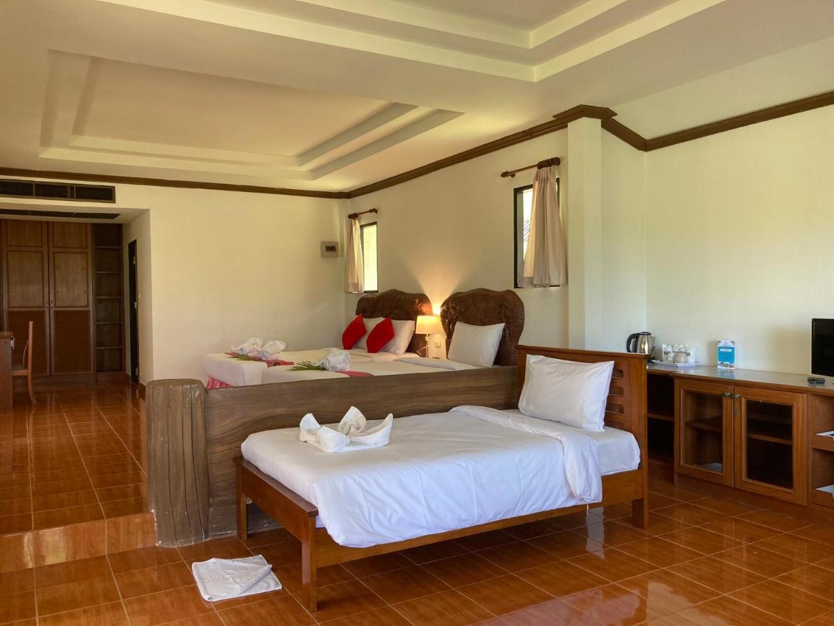 Lanta Village 4*