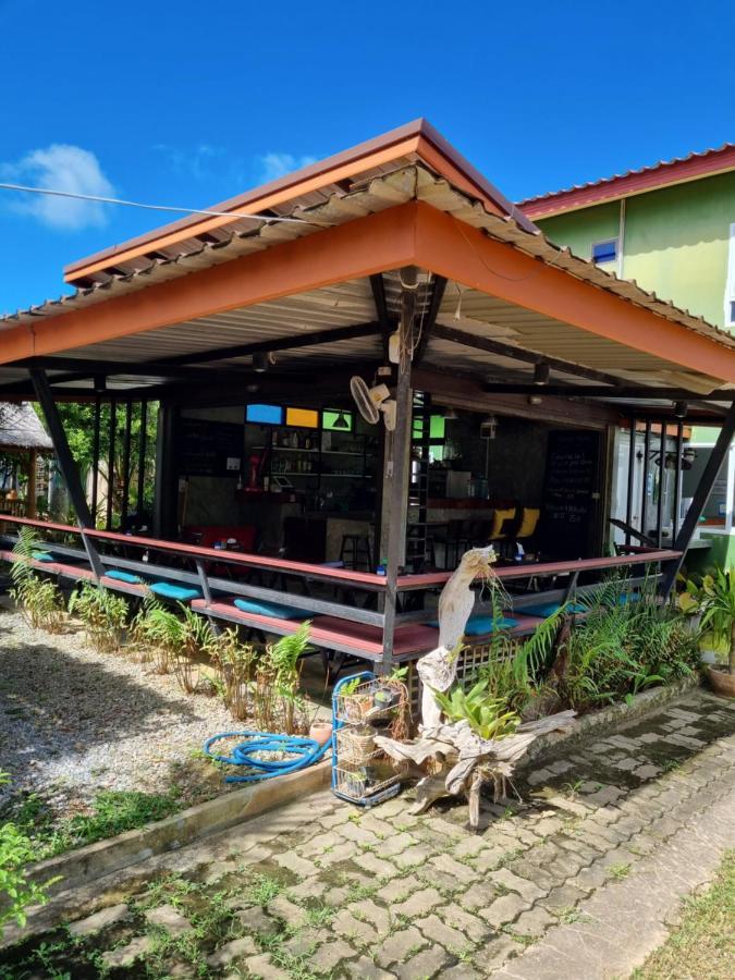 Cha-cha Koh Lanta