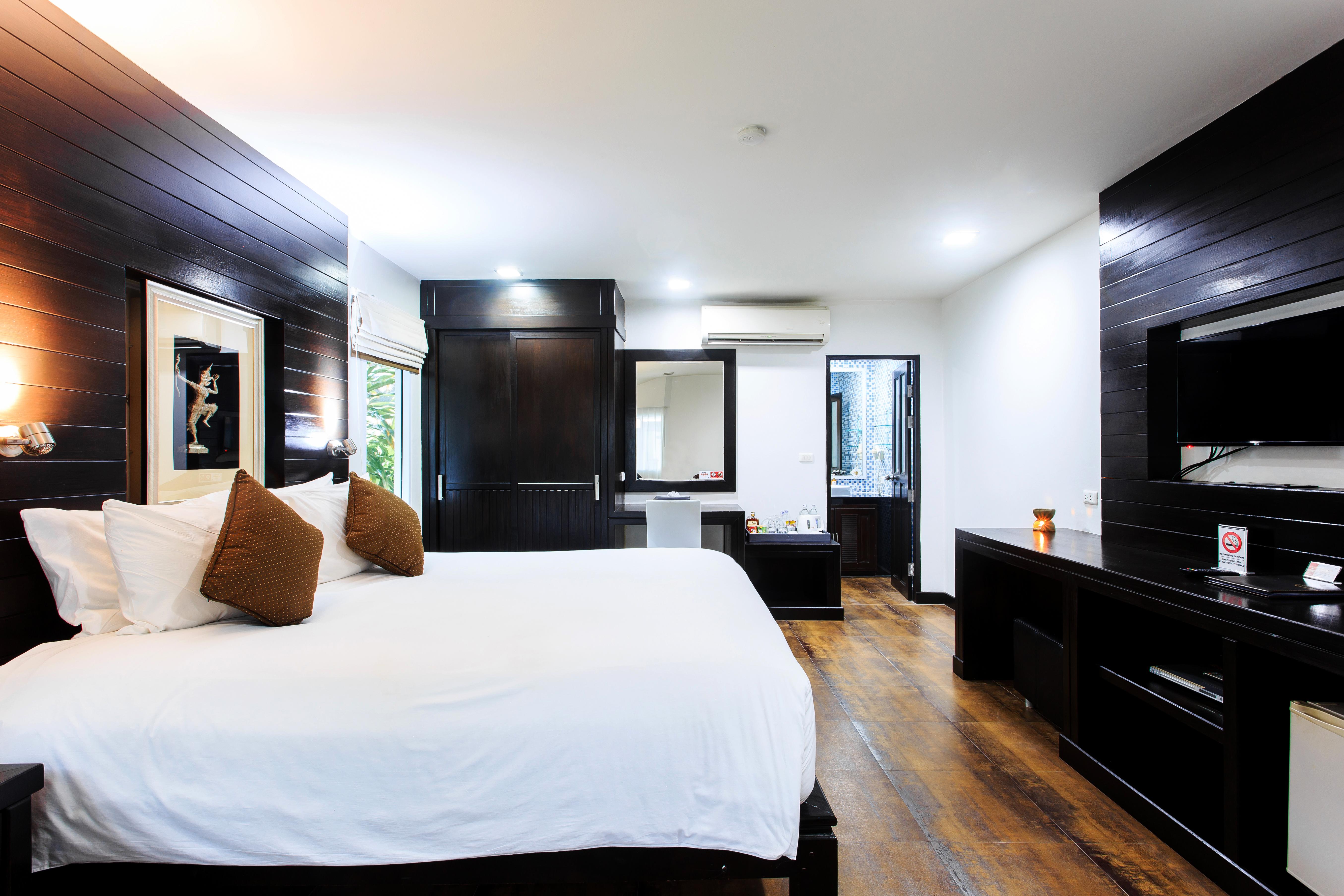 Chaweng Cove 3*