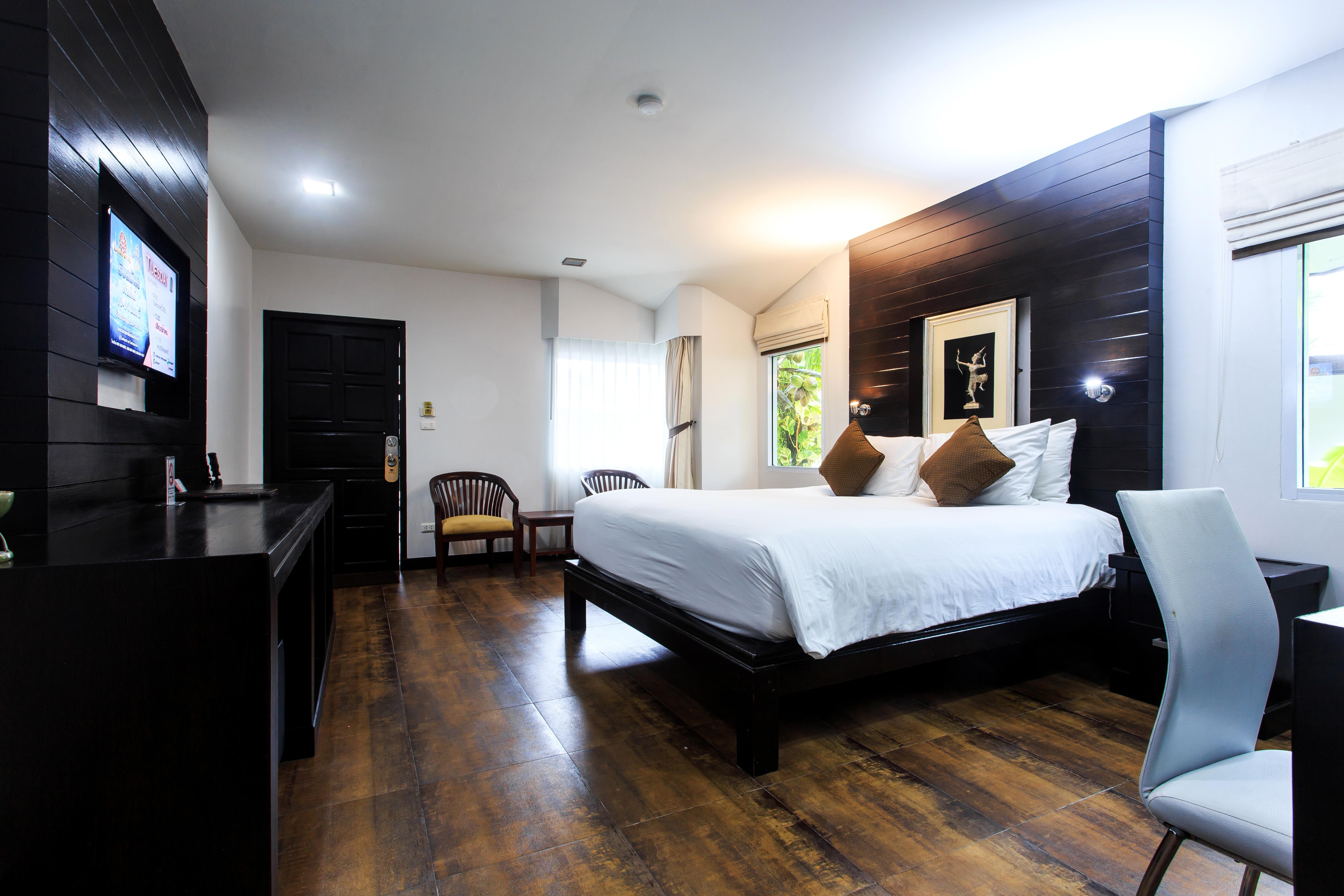 Chaweng Cove Resort
