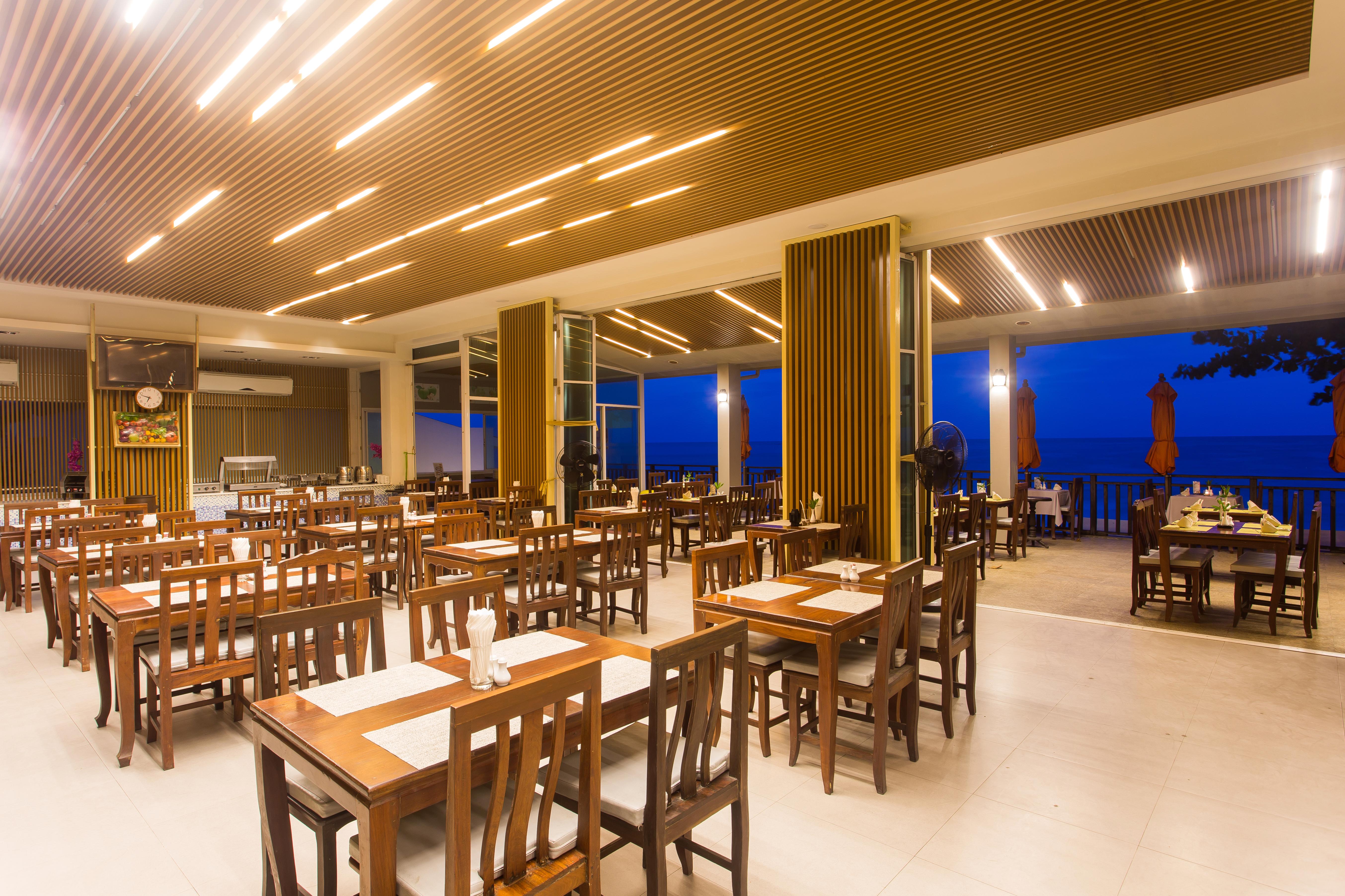 Chaweng Cove Resort