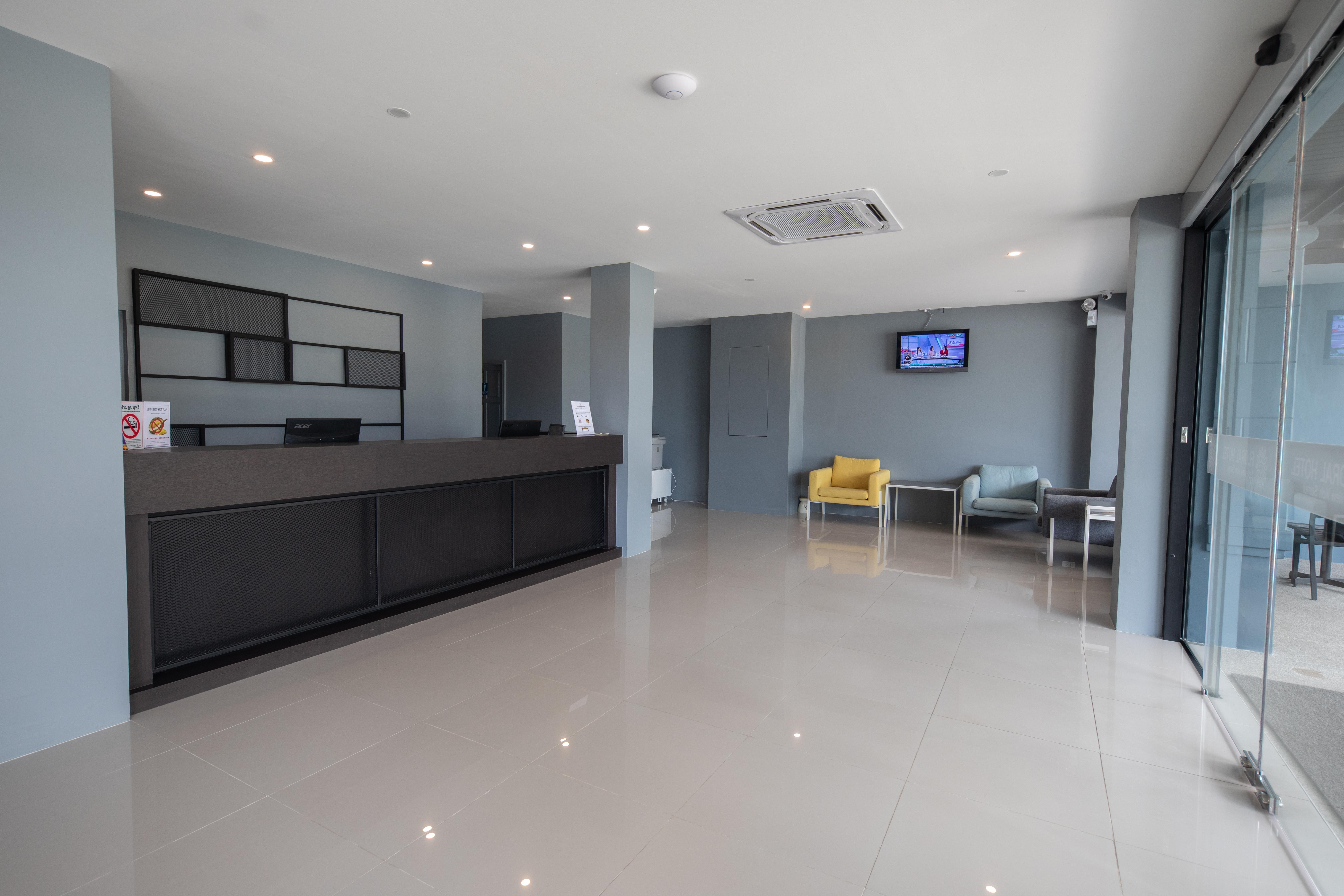 Nora Lakeview Chaweng (Koh Samui)