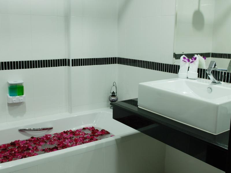 First Hotel Chaweng (Koh Samui)