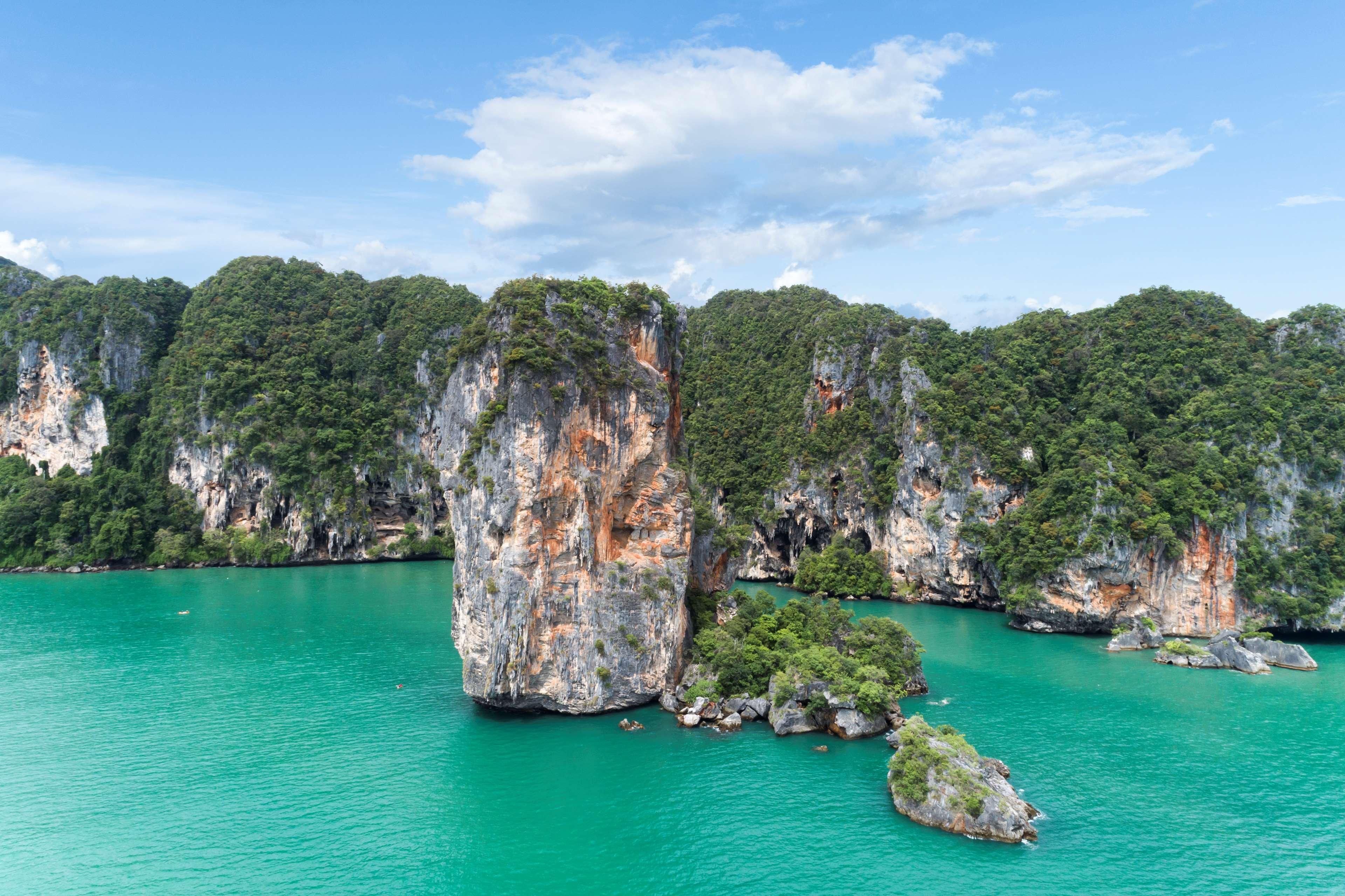 Avani Cliff Krabi Resort 4*