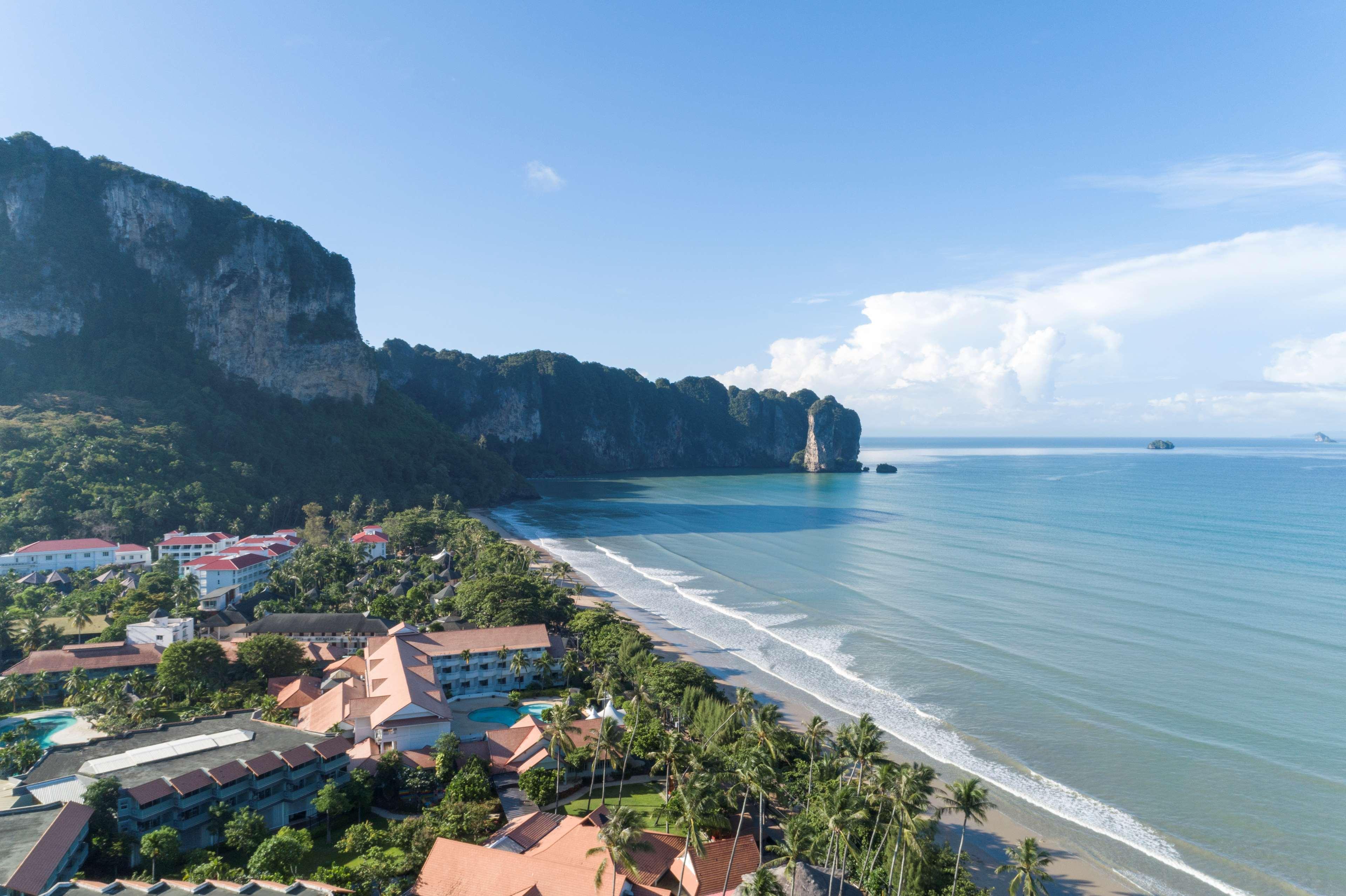 Avani Cliff Krabi