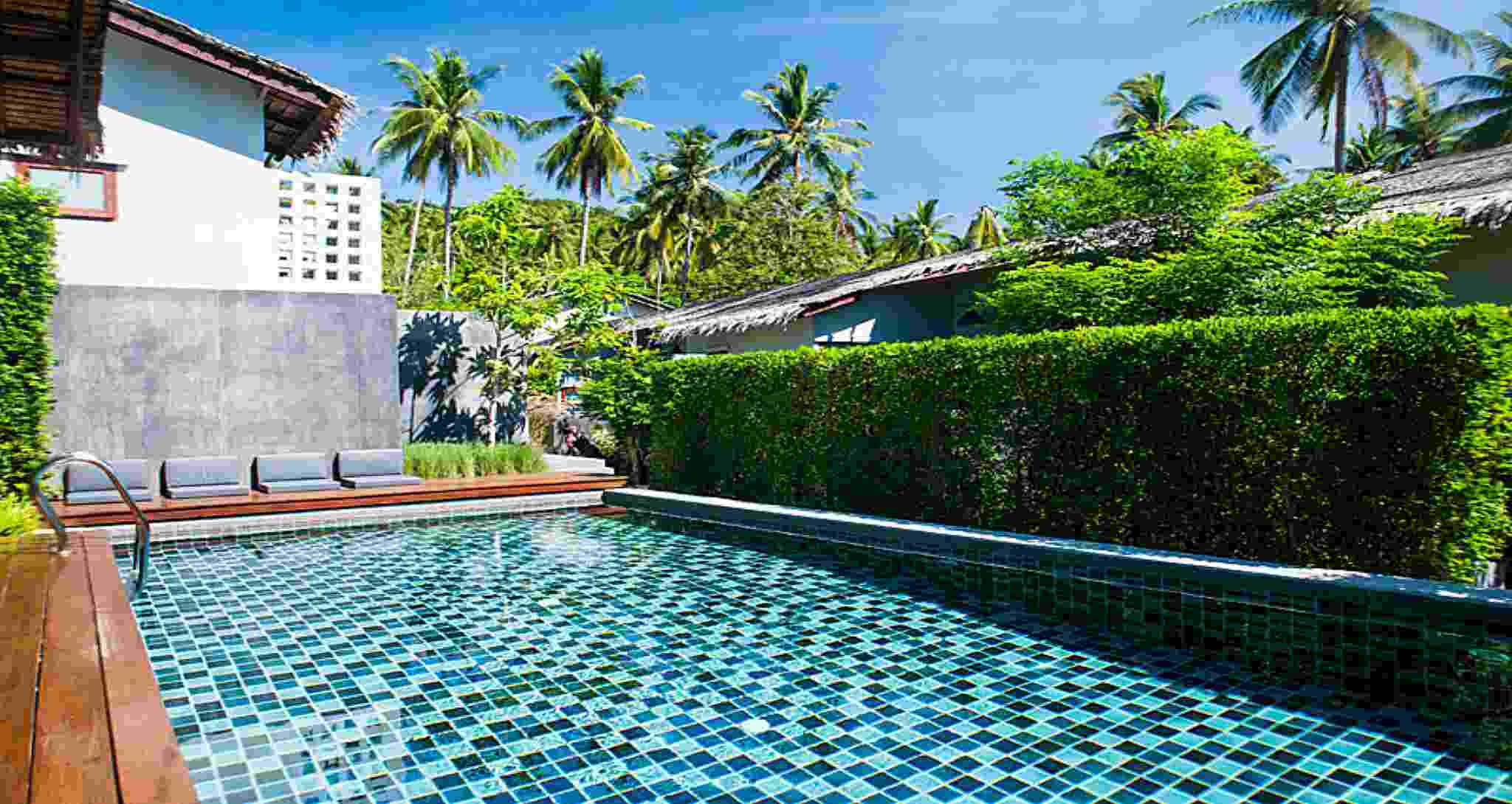 Baan Talay Pool Hotel