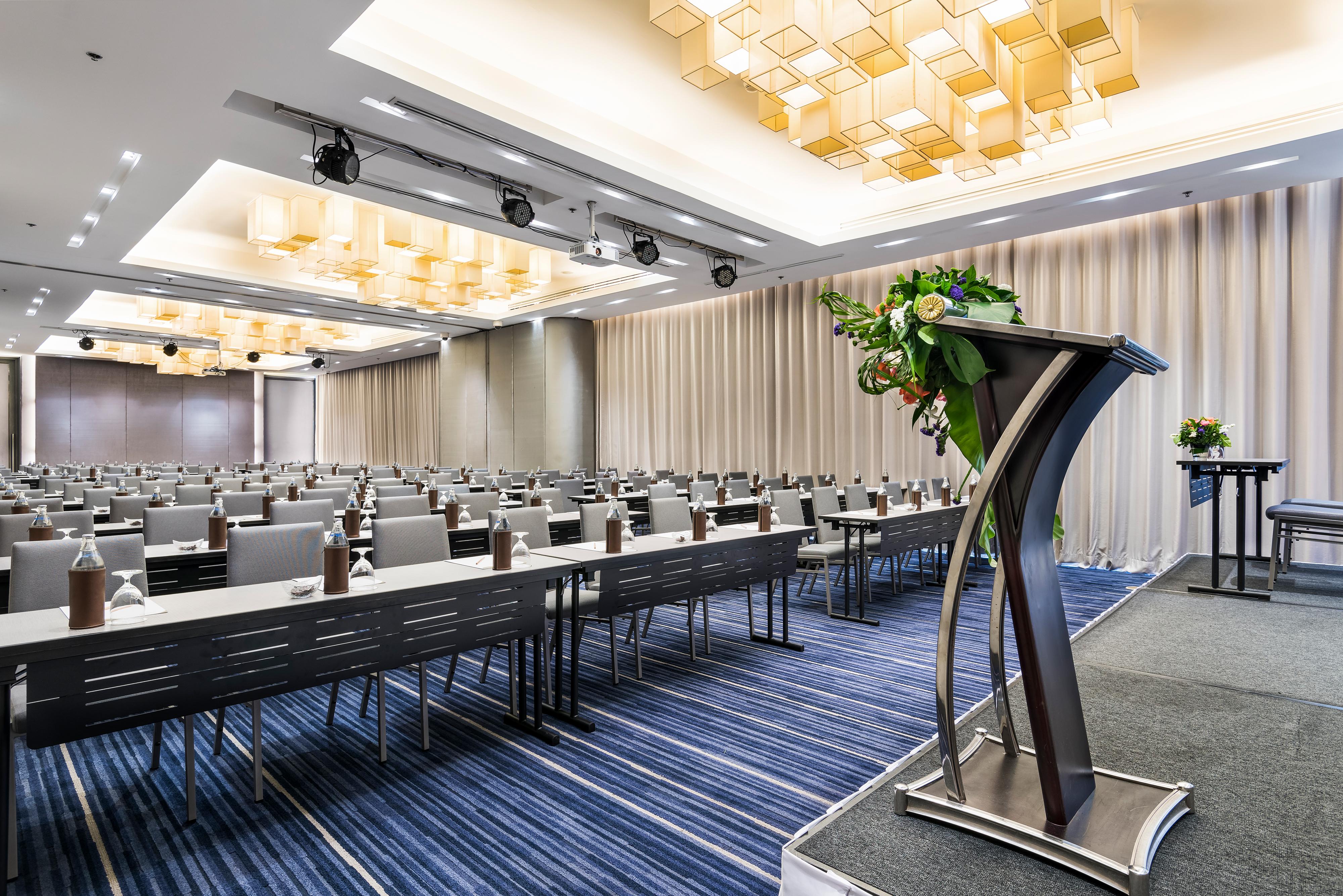 Hotel Chatrium Sathon Banguecoque