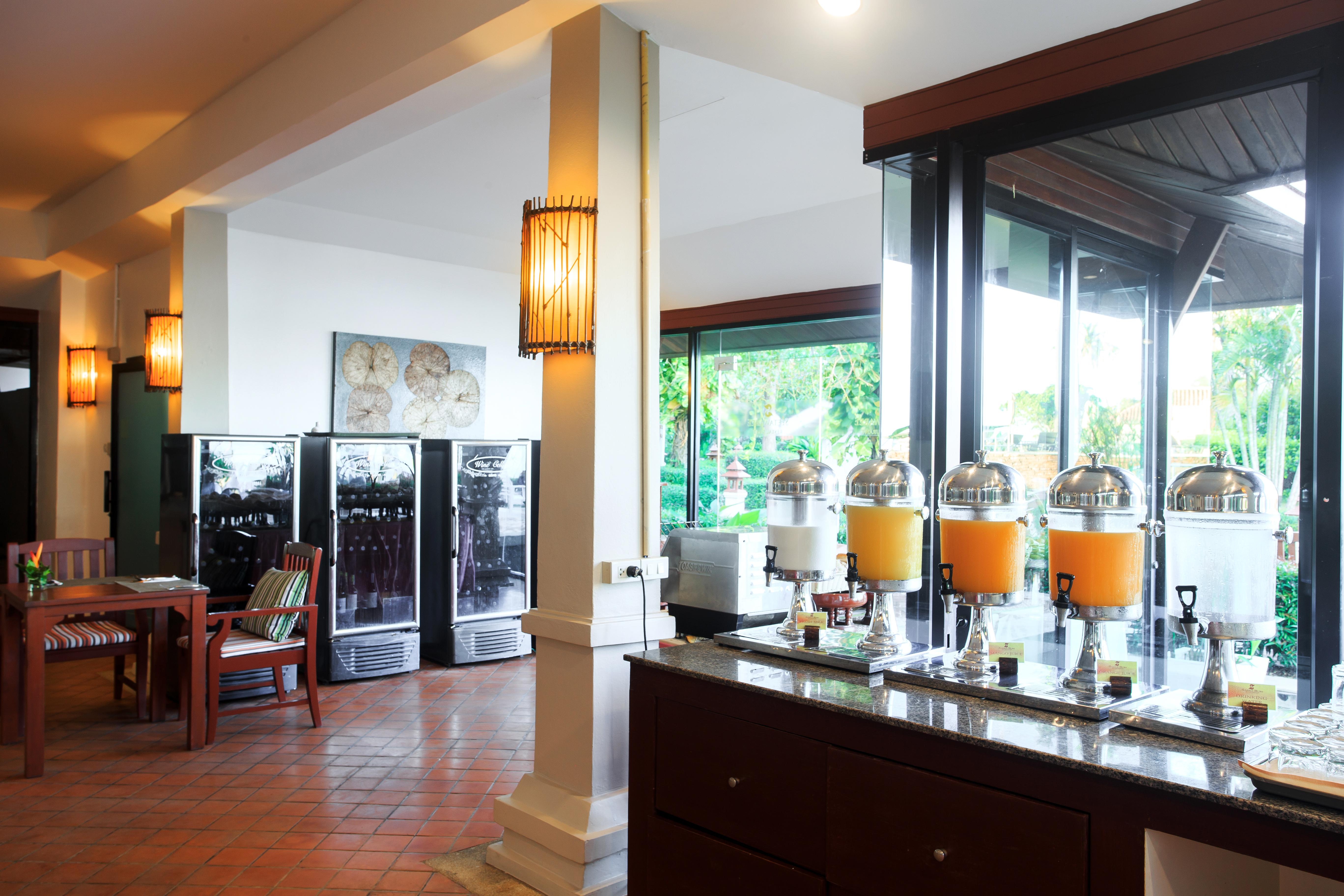 Resort Samui Buri 4*