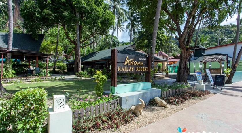 Anyavee Railay Beach