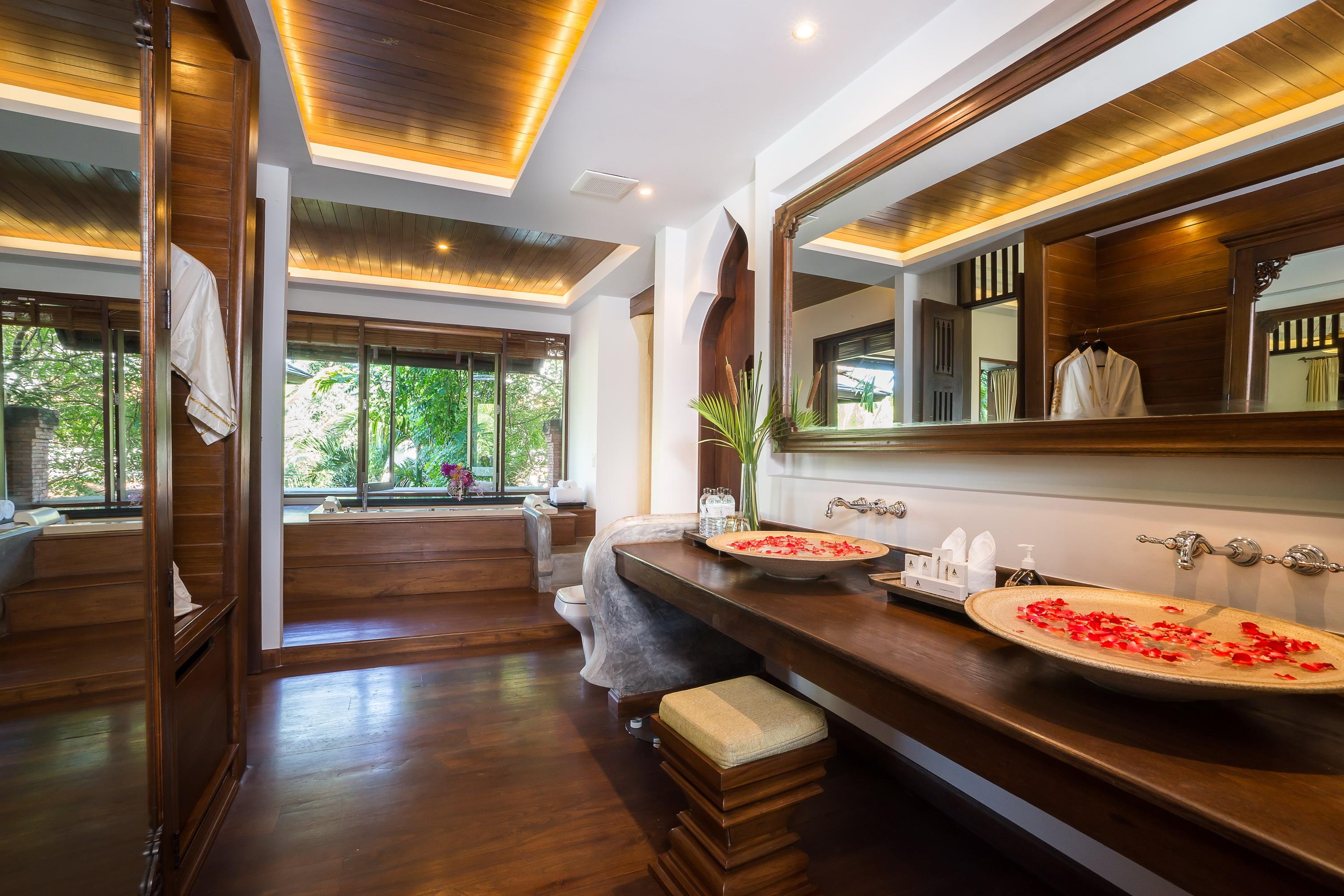 Royal Muang Samui - Sha Extra Resort 5*