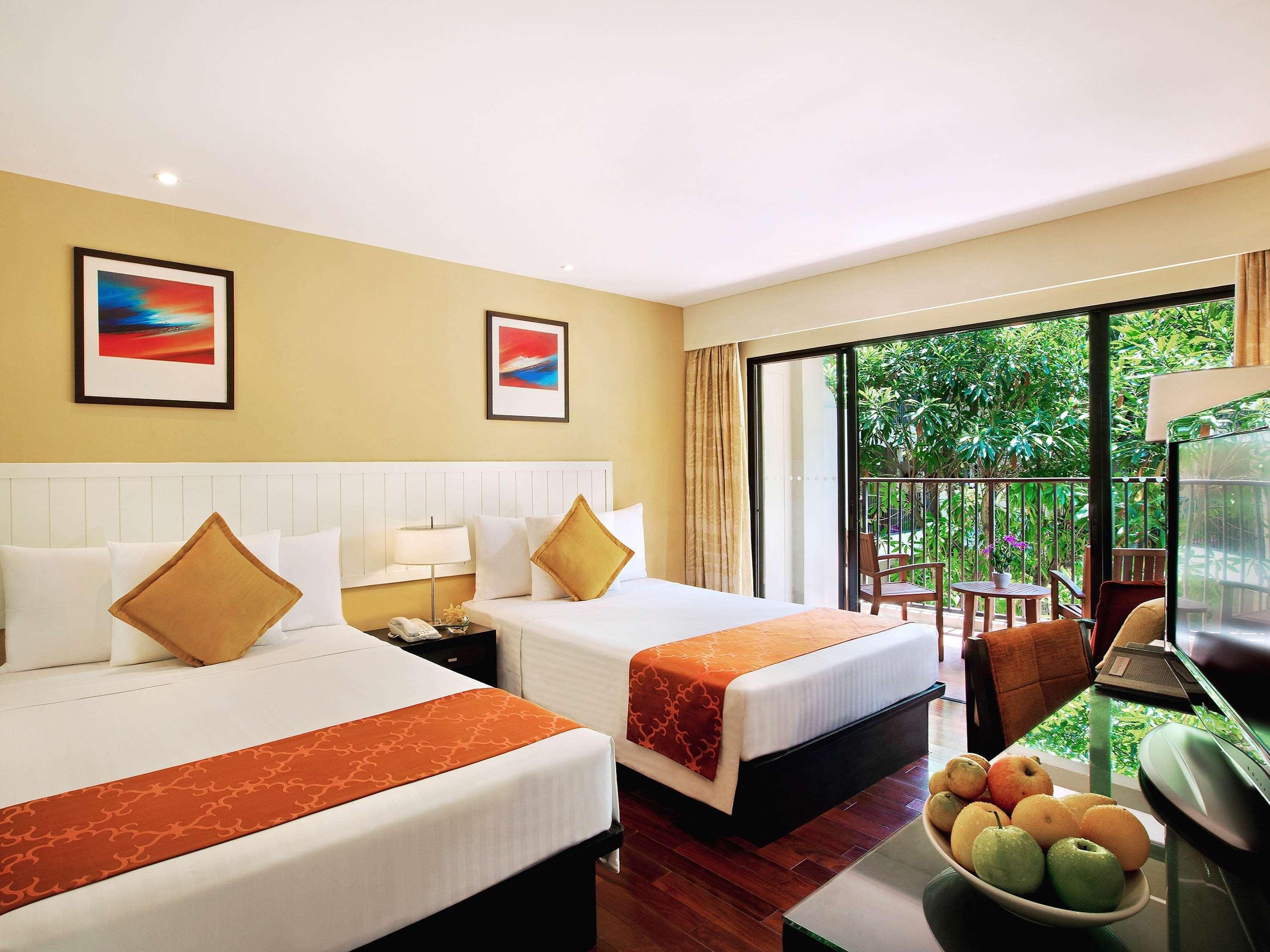 Phuket By Ihg Hotel Surin Beach (Phuket)