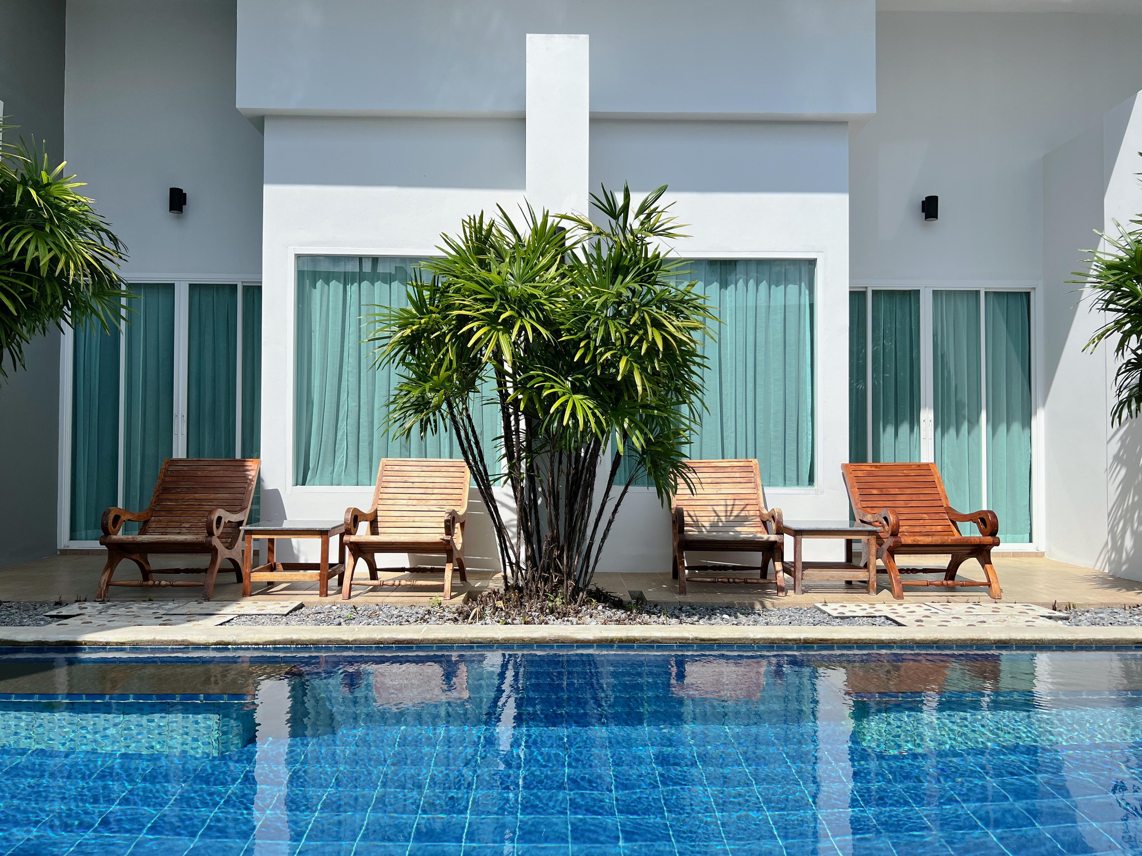 Blu Pine & Pool Access - Sha Resort Phuket