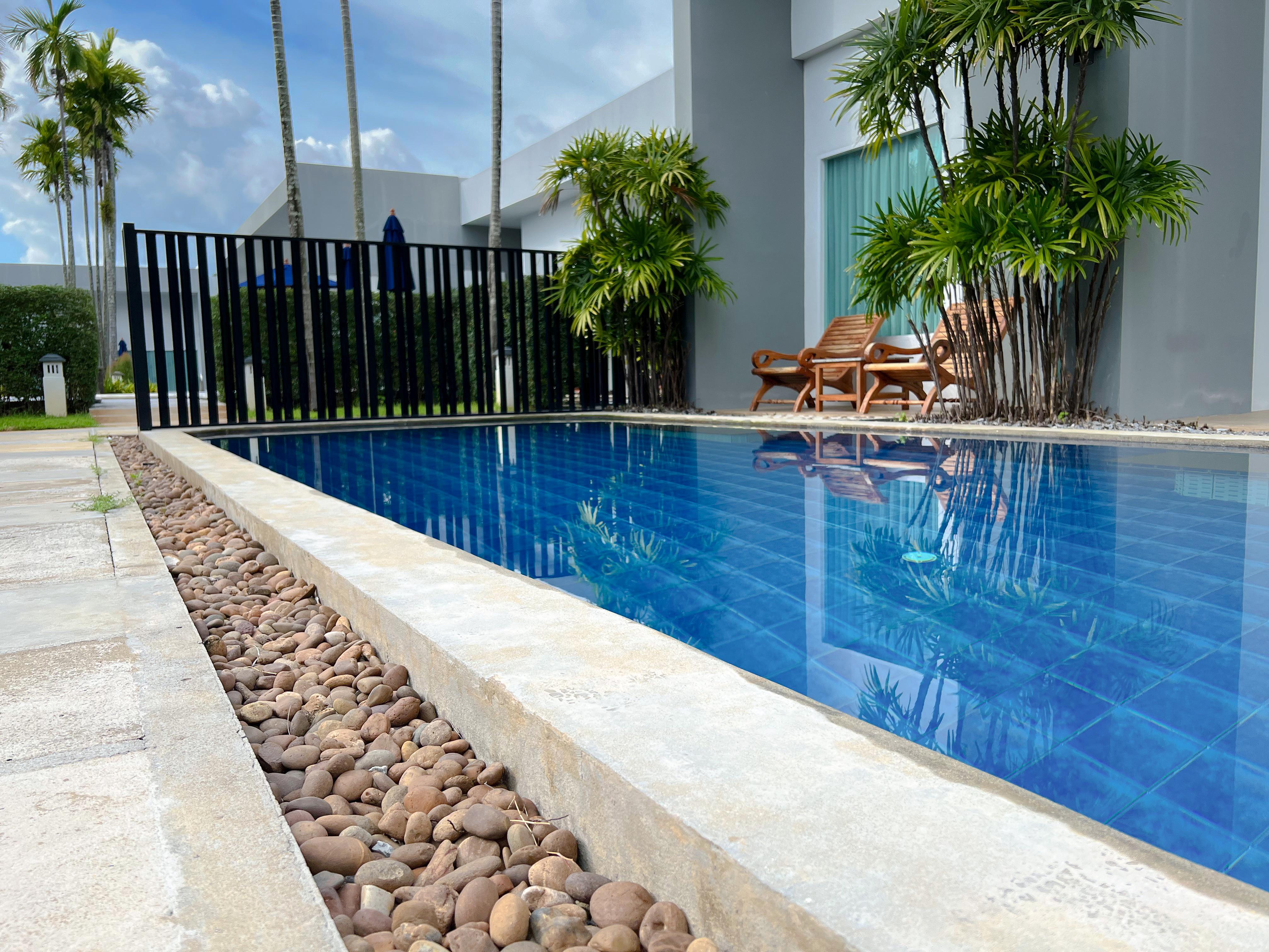 Resort Blu Pine & Pool Access - Sha 4*