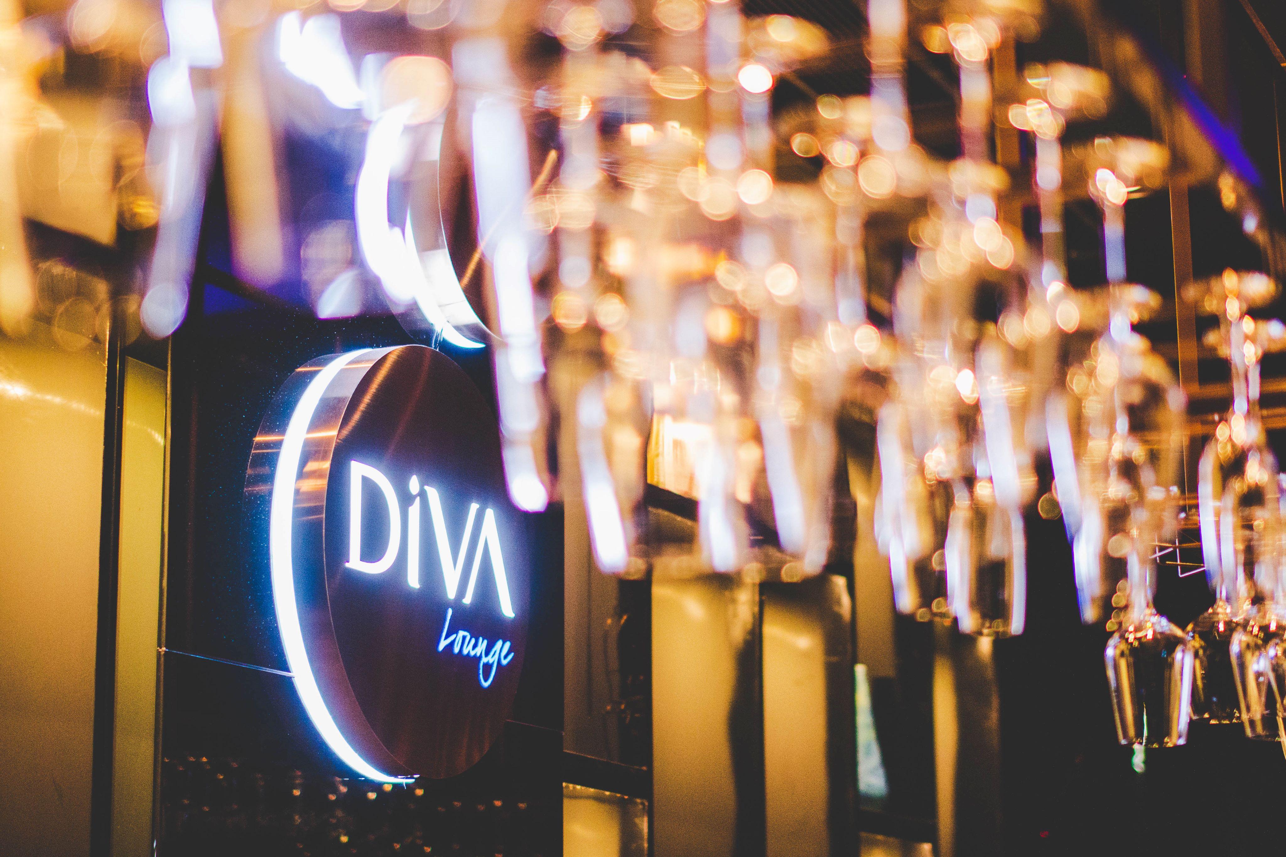 Divalux & Bangkok, Suvarnabhumi Airport-free Shuttle Hotel Banguecoque
