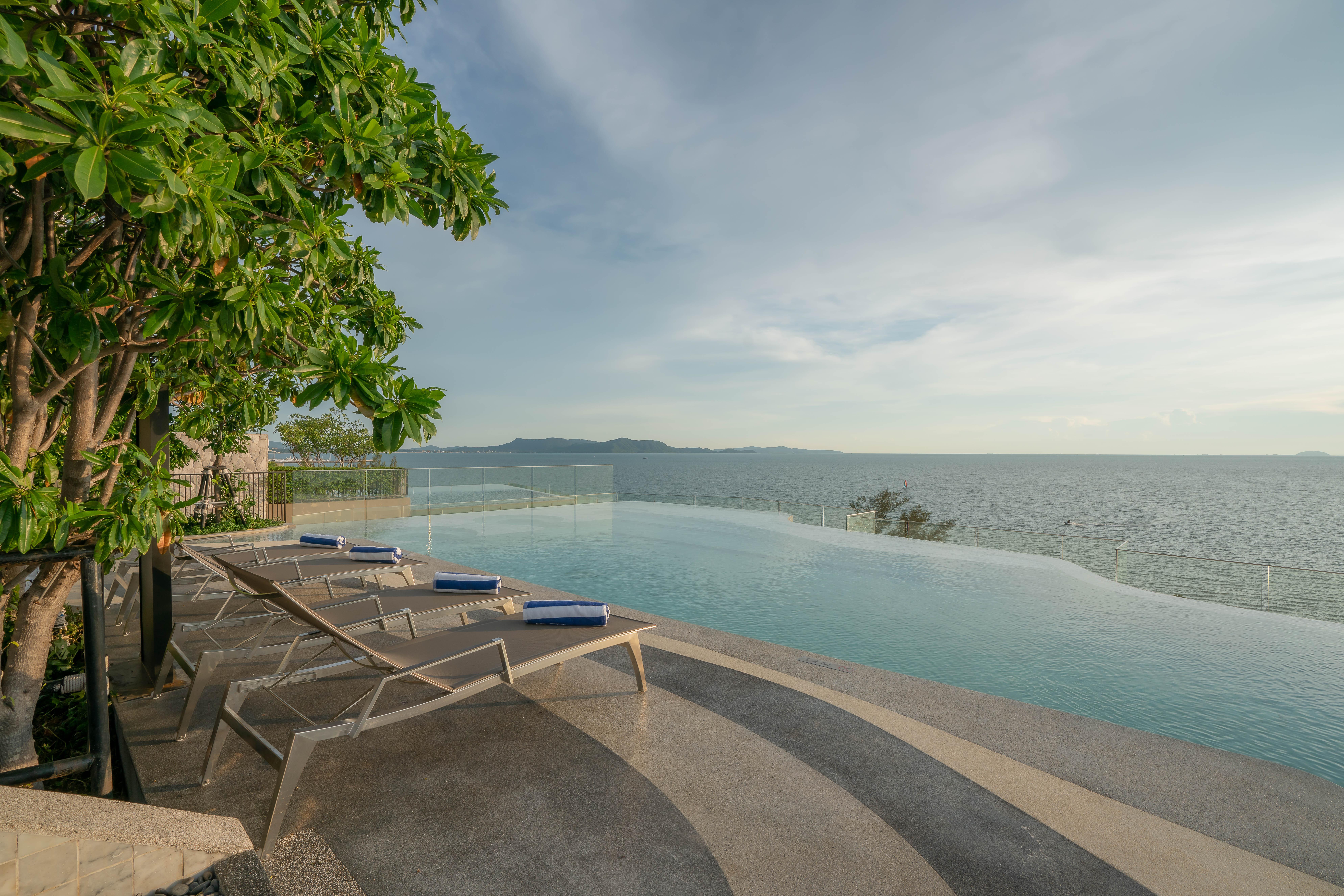 Hotel Bayphere Pattaya Jc