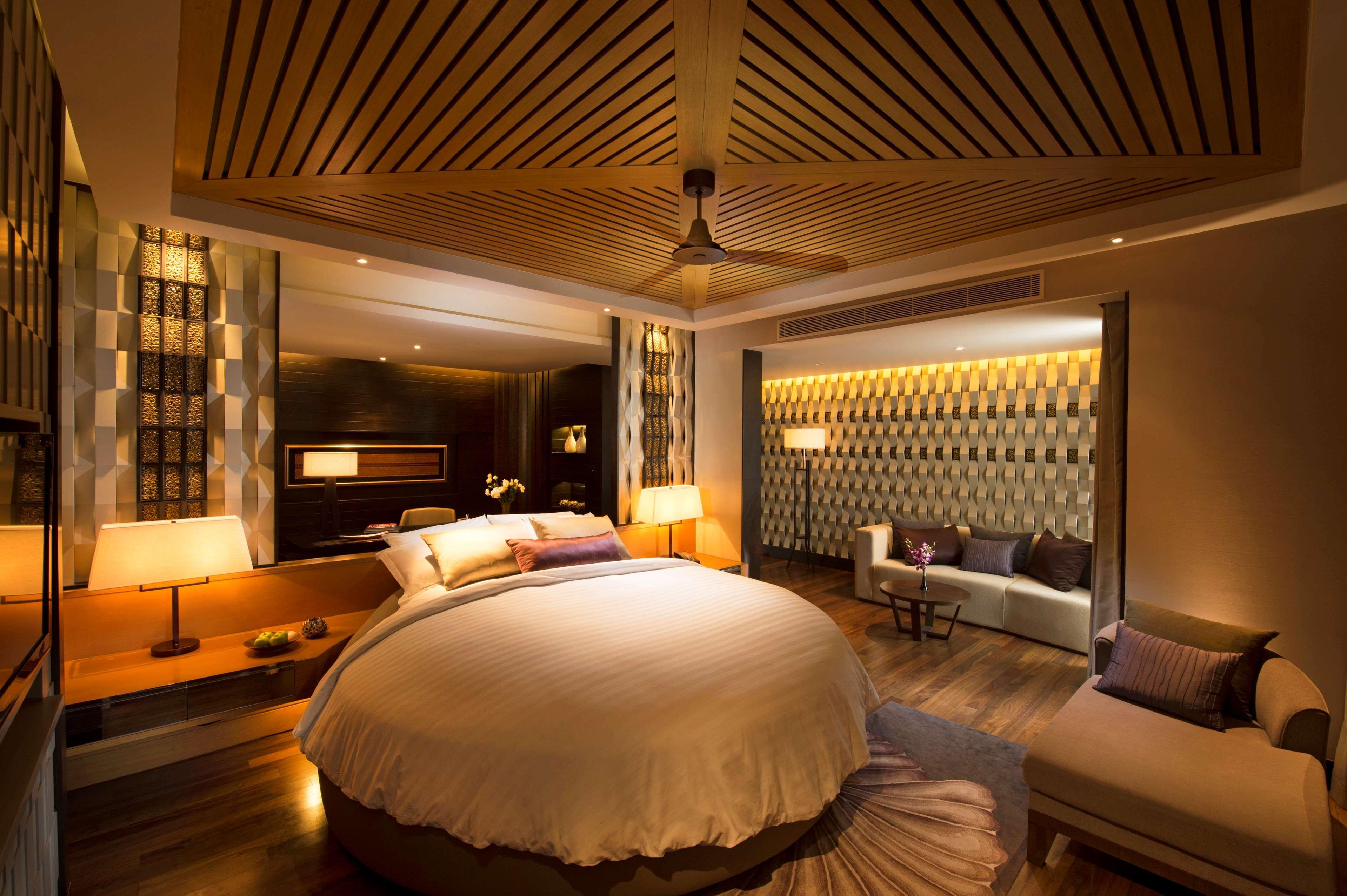 Conrad Residences 5*