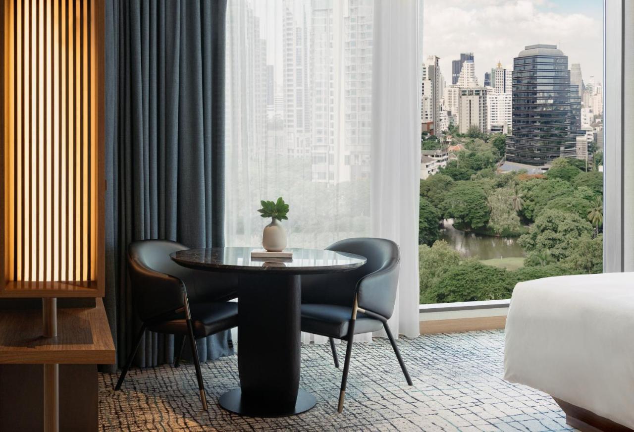 Kimpton Maa-lai By Ihg Hotel Banguecoque