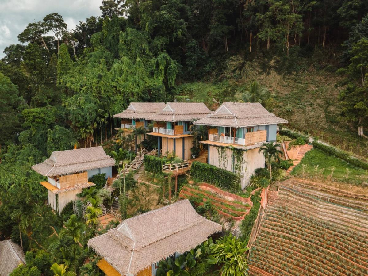 Baan Phuvara Retreat - Romantic Jacuzzi Mountain View *