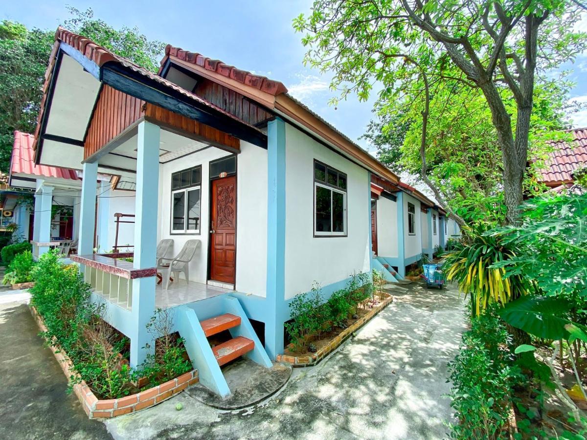 Lanta Paradise Resort 3*