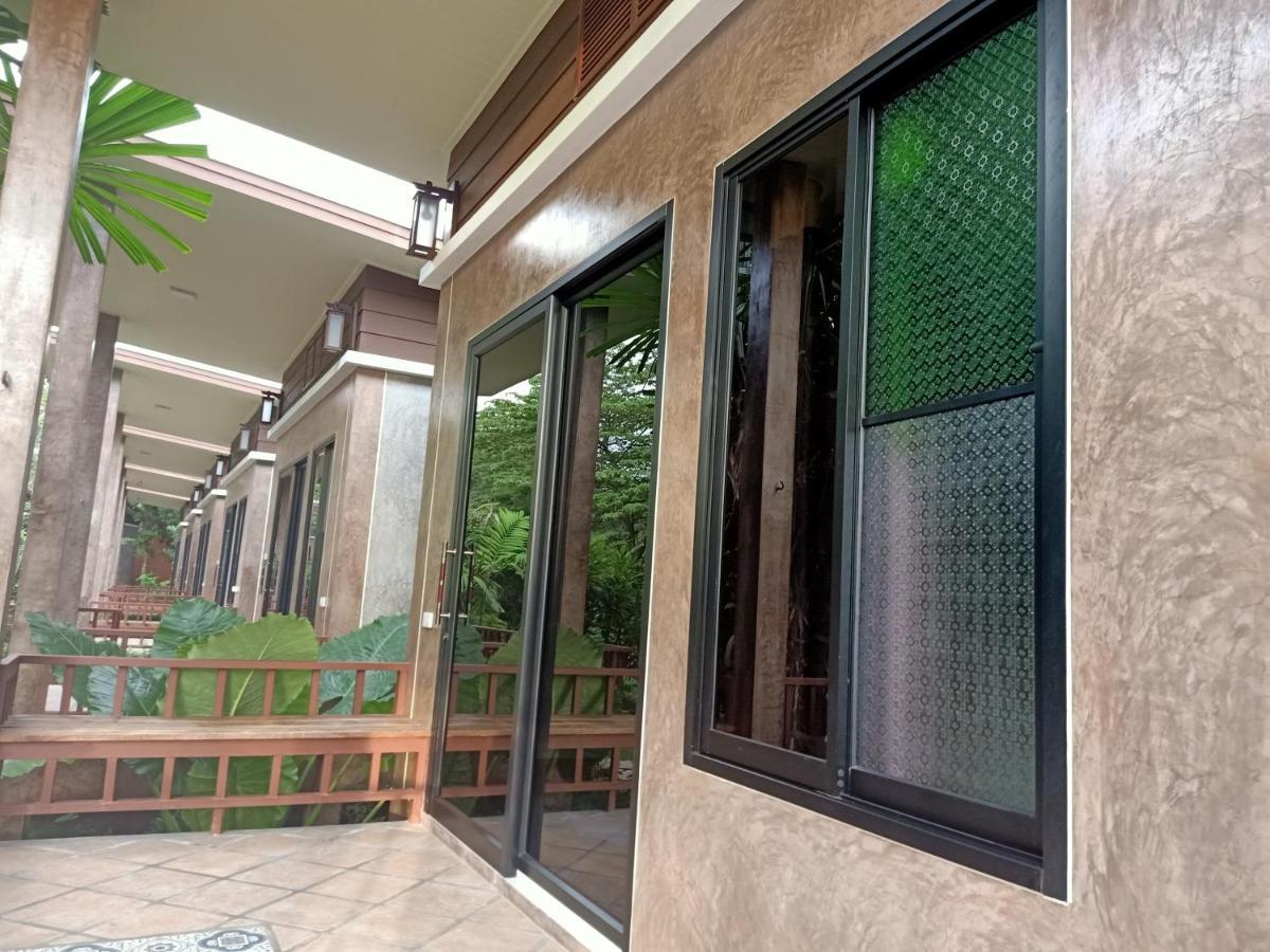 Lanta Pearl Resort 3*