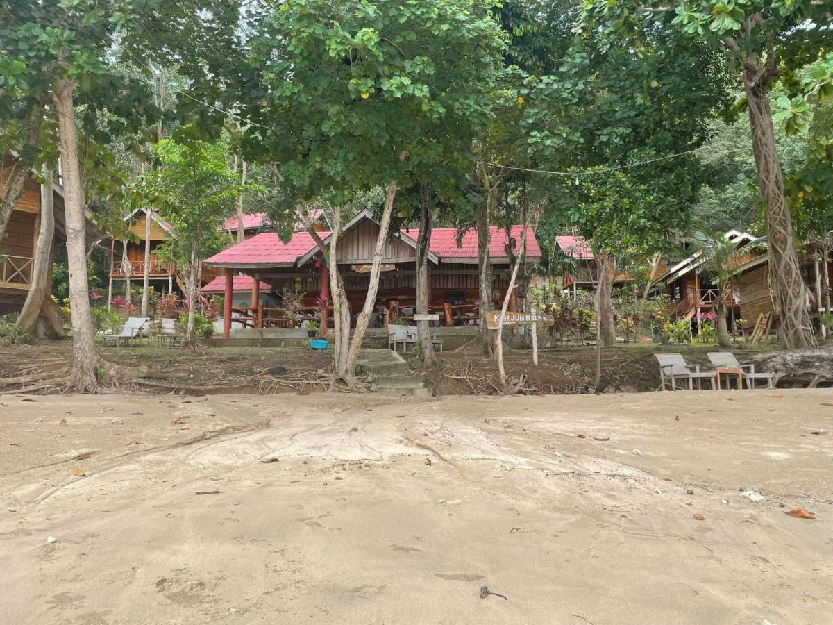 Guest house Kohjum Relax Koh Jum