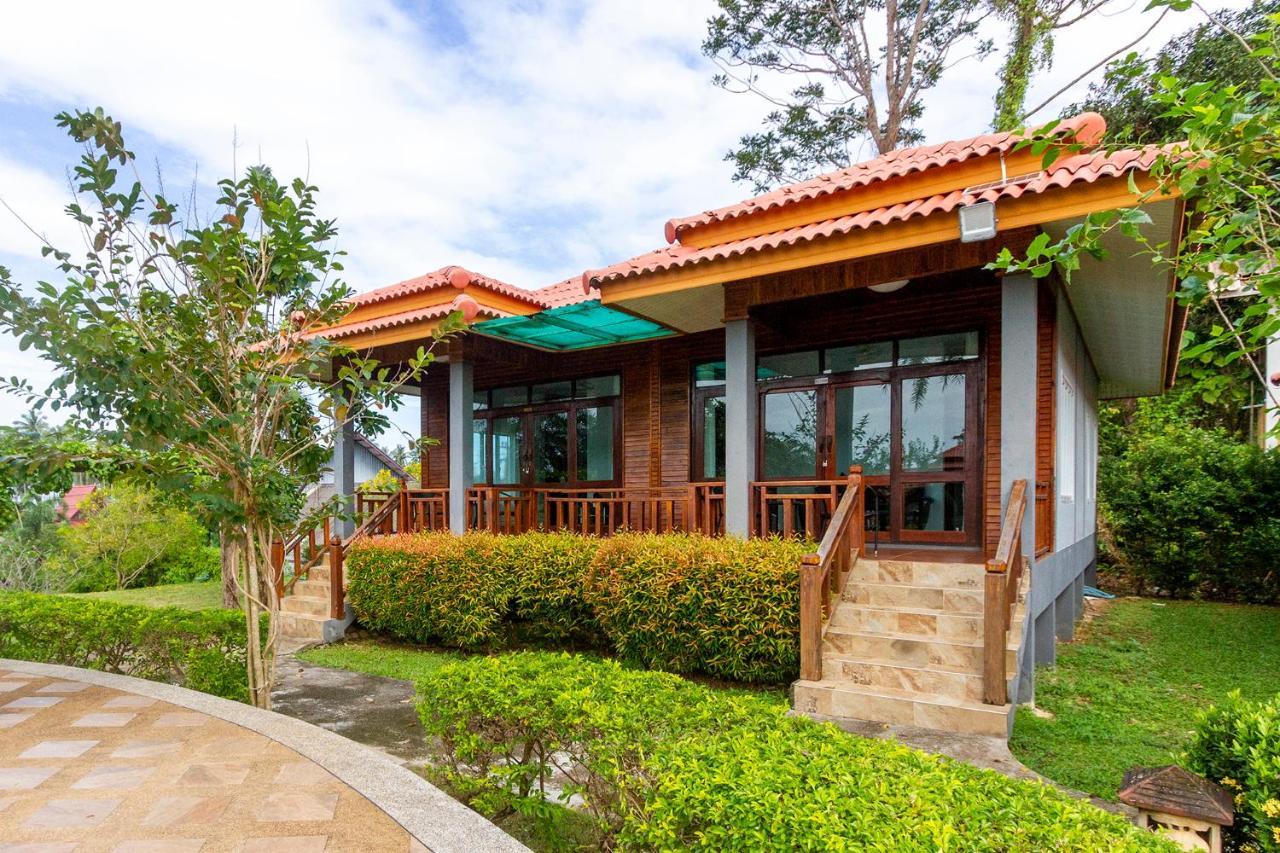 Lanta Lapaya Resort