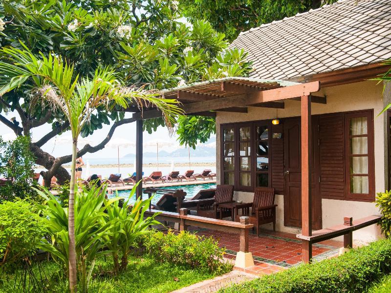 Montien House - Sha