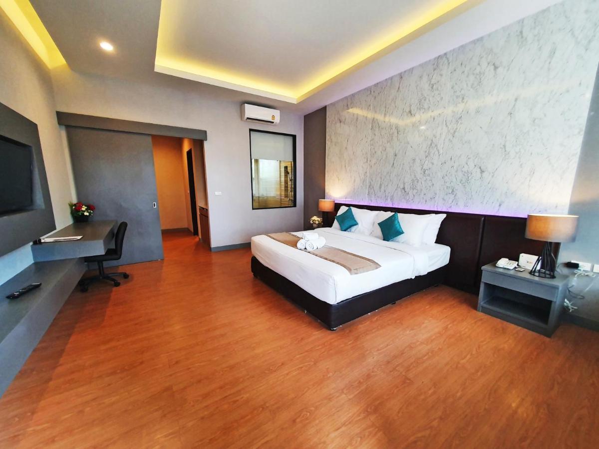 Hotel Rnana Grand Phang Nga