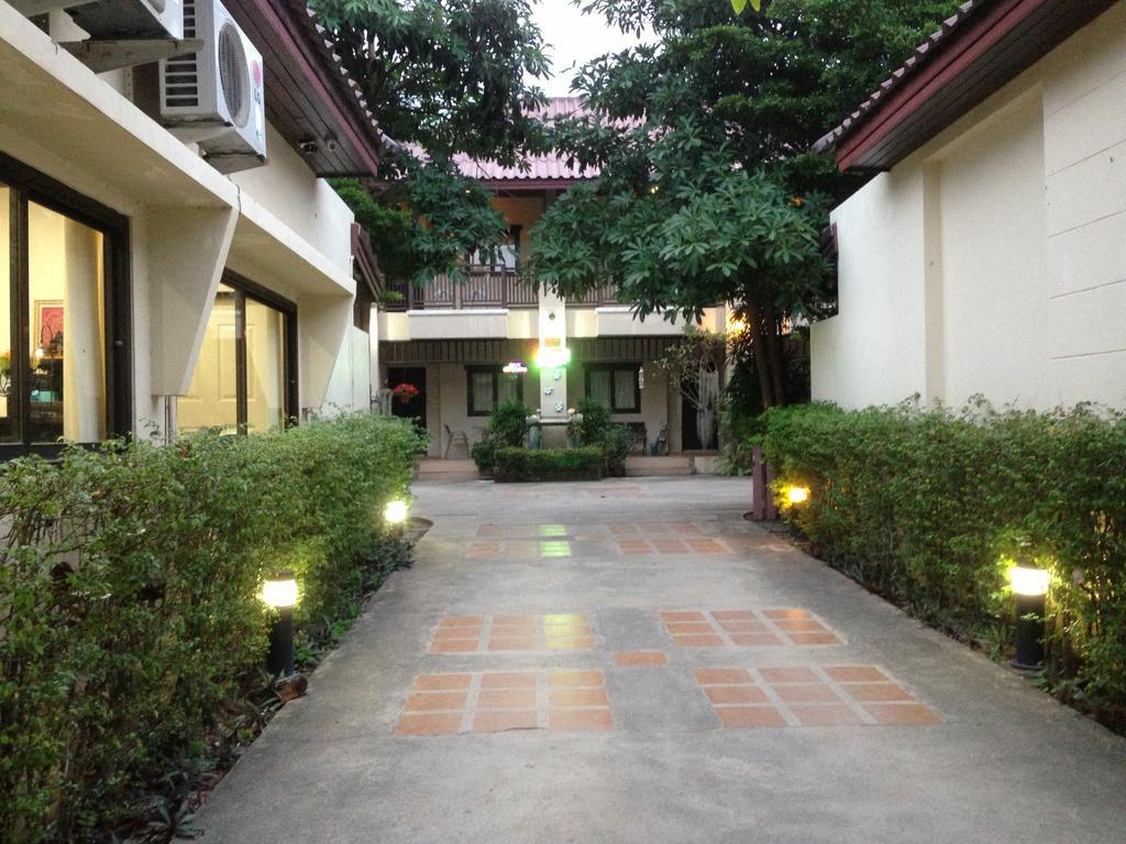 Garden 3*