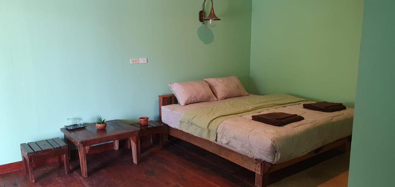 Guest house Navareeya House Seaview *
