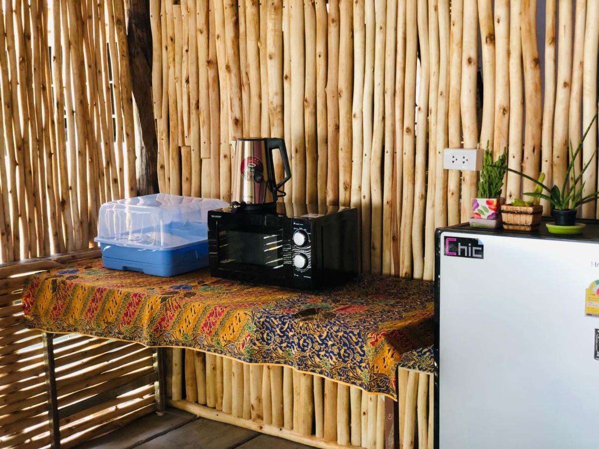 Guest house Navareeya House Seaview