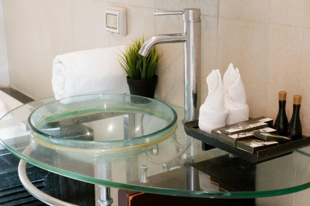 Kata Ocean View Condominium, Seaview & Luxury K12 Ban Kata