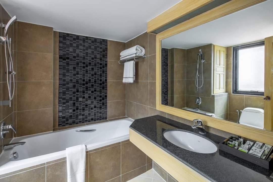 Nora Lakeview 3* Chaweng (Koh Samui)