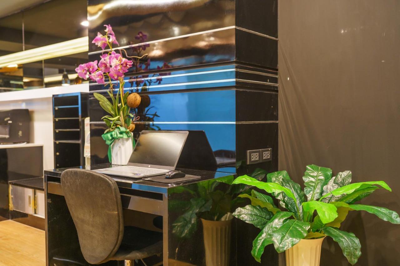 De Lux Bangkok 4*