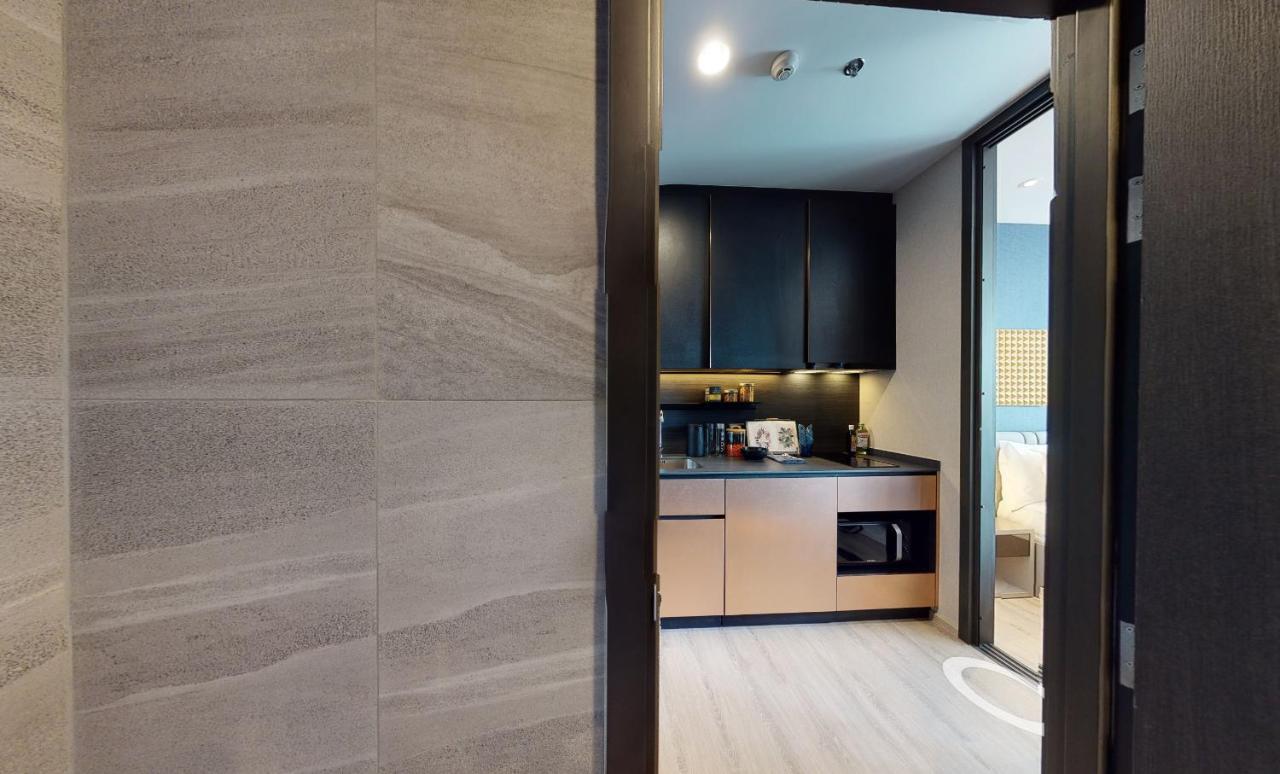 The Edge Infinity Apartment *