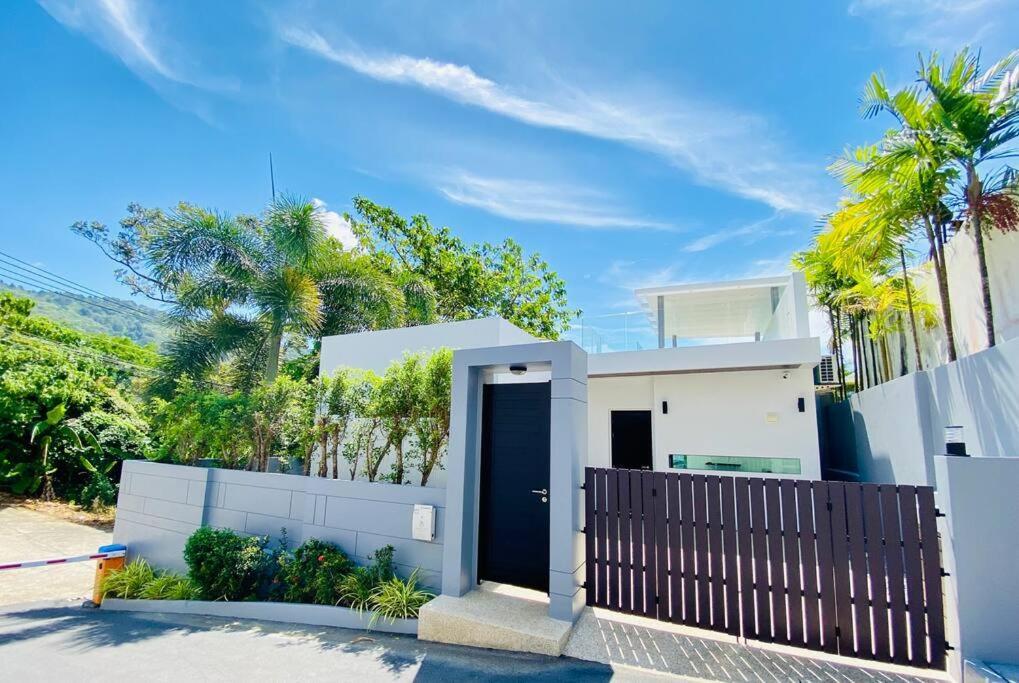 Villa 2bdr Pool 卡马拉山景泳池别墅 Kamala Beach