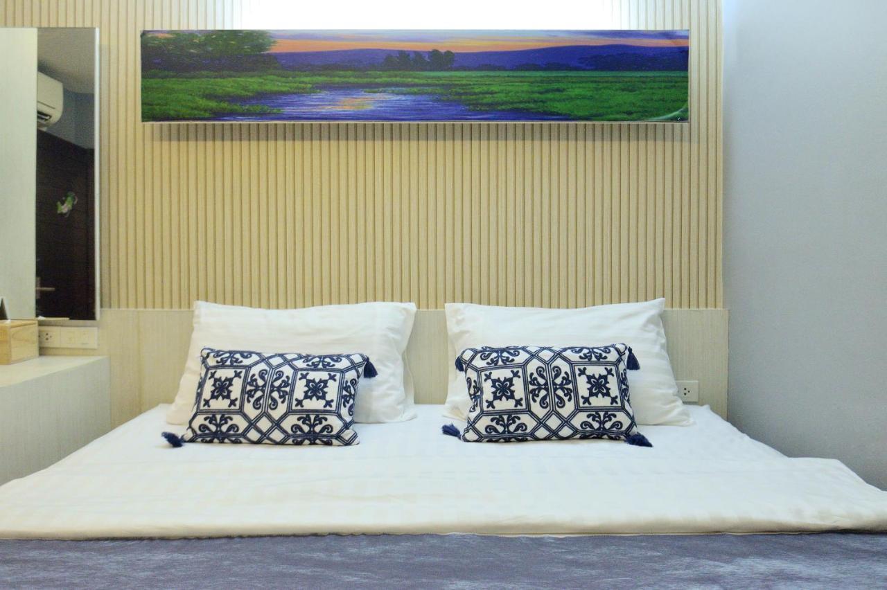 Hotel De Lux Bangkok Ban Khlong Lat Bua Khao