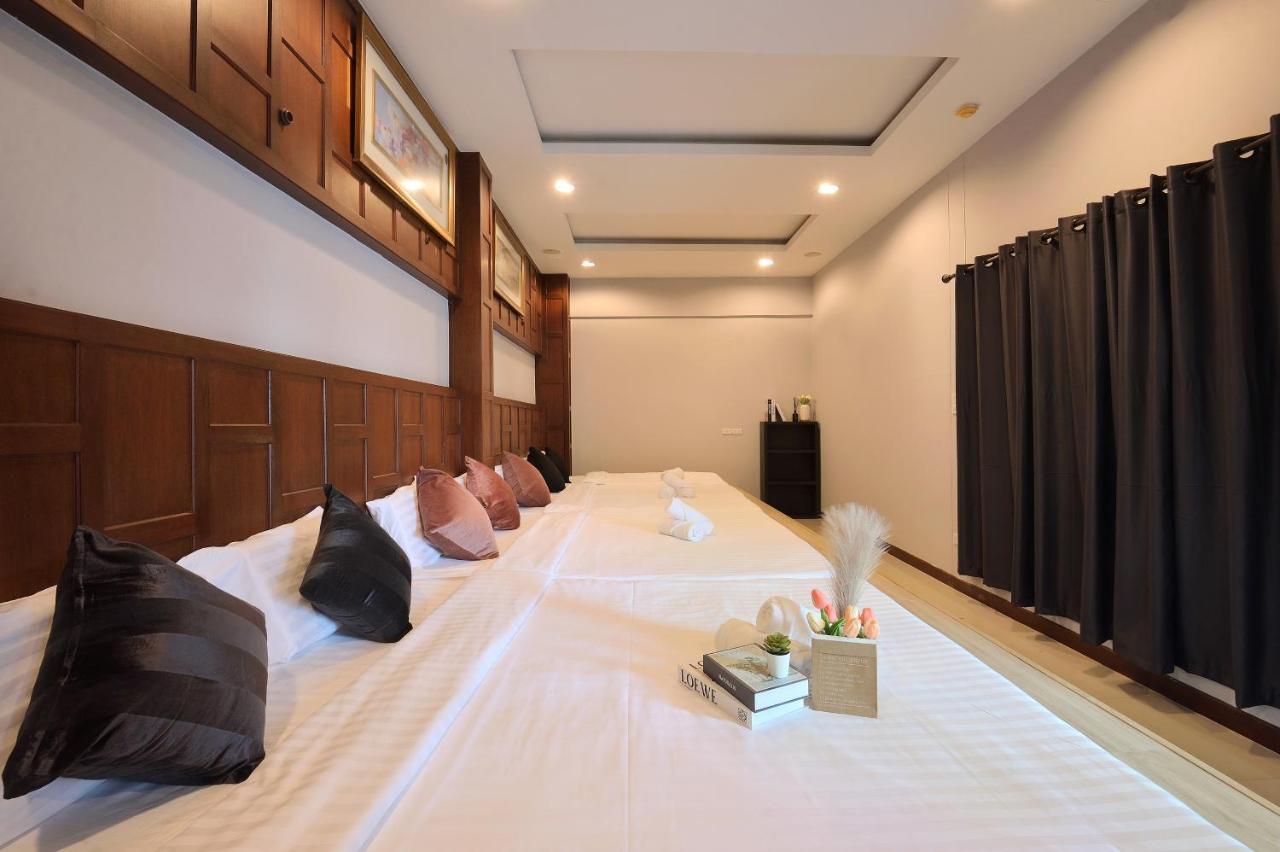 De Lux Bangkok Hotel 4*
