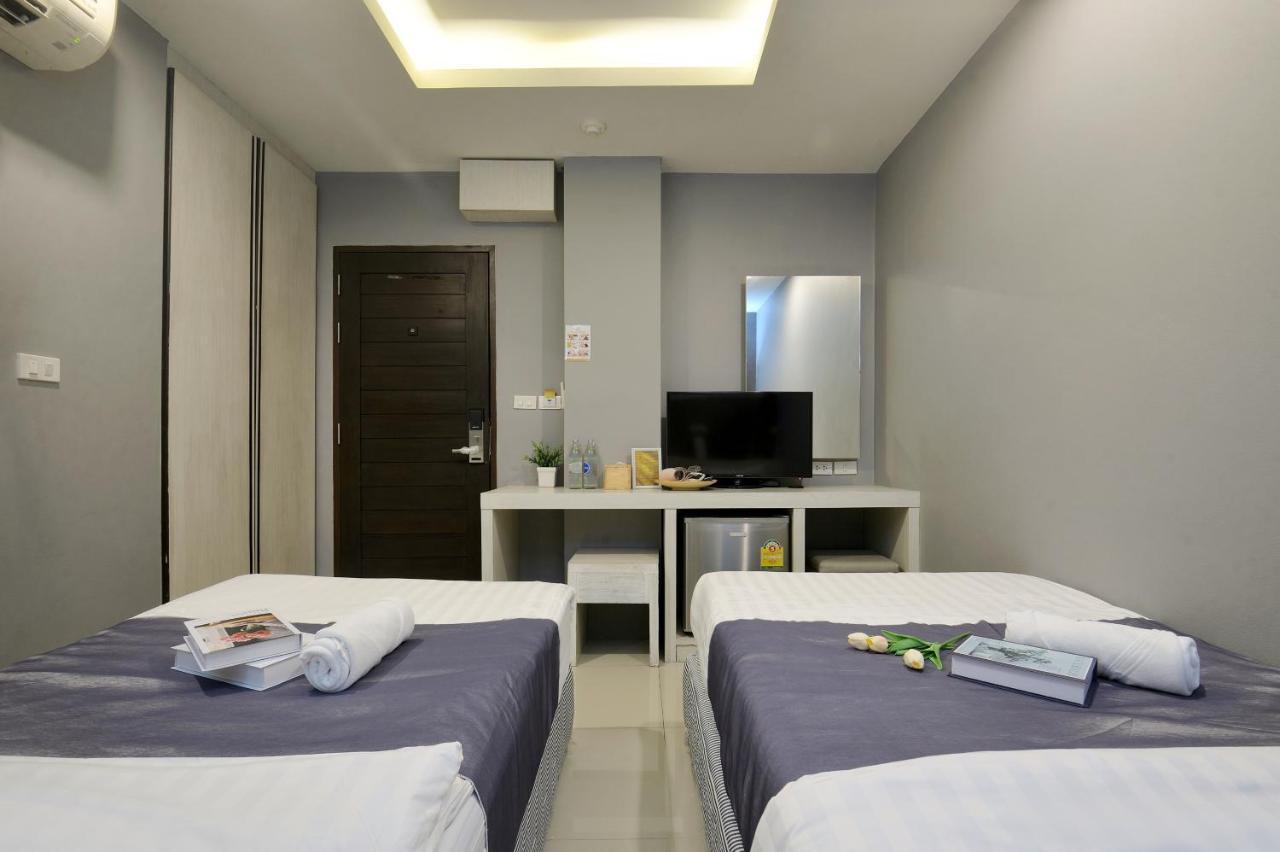 De Lux Bangkok Hotel 4*