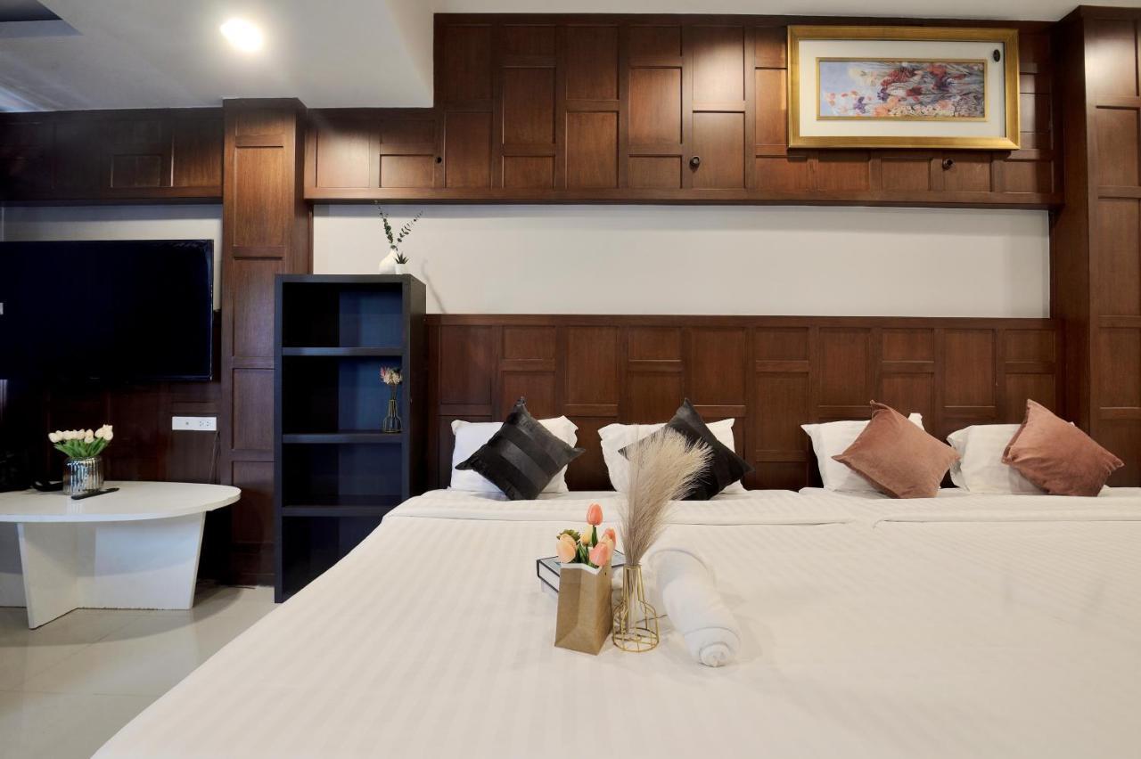 Hotel De Lux Bangkok
