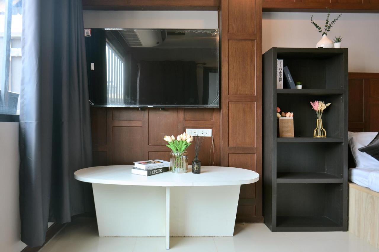 De Lux Bangkok 4* Ban Khlong Lat Bua Khao