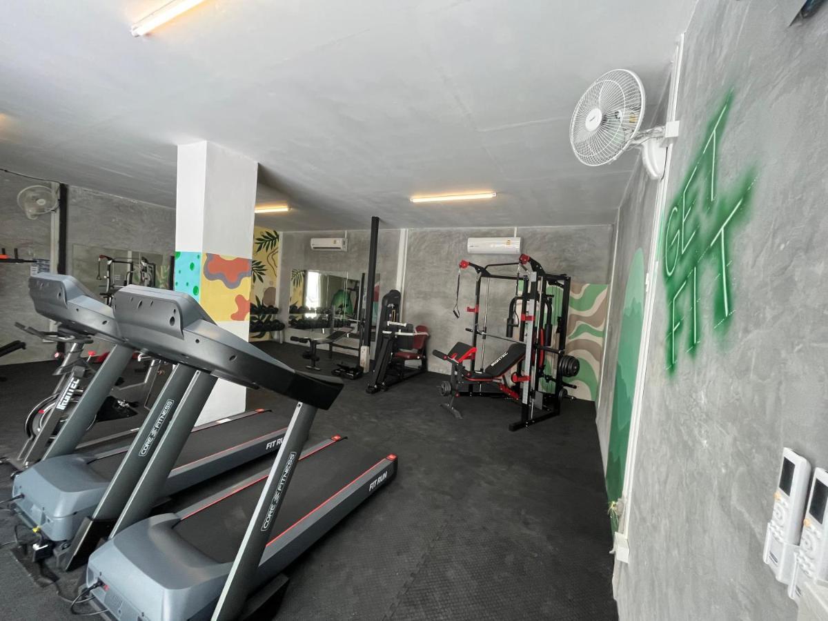Blanco Hideout - Youth 18 To 35 Only Resort 3*