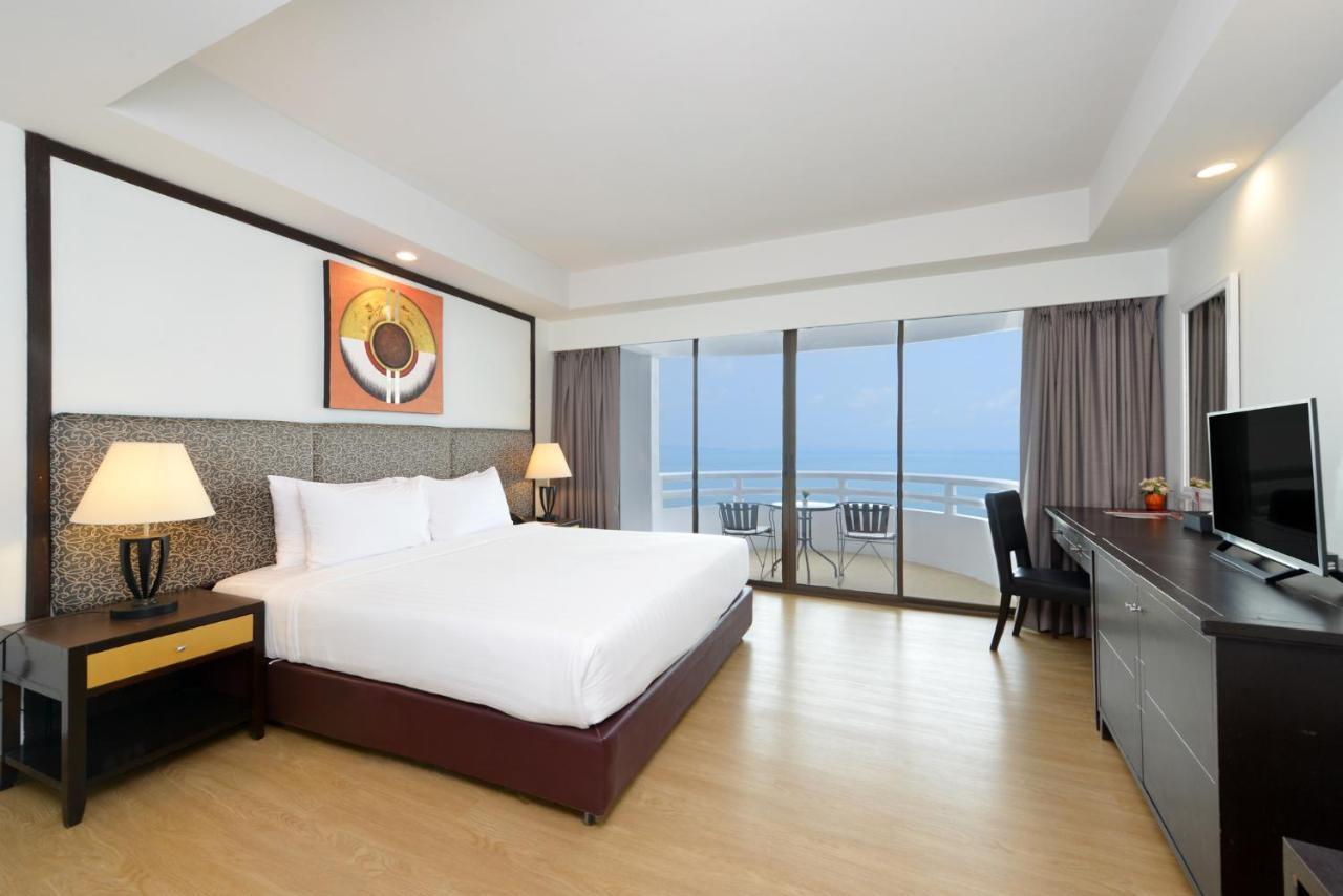 D Varee Beach, Pattaya 5*