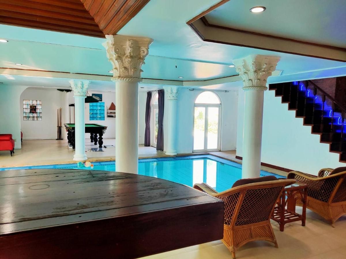 The Park Pool *