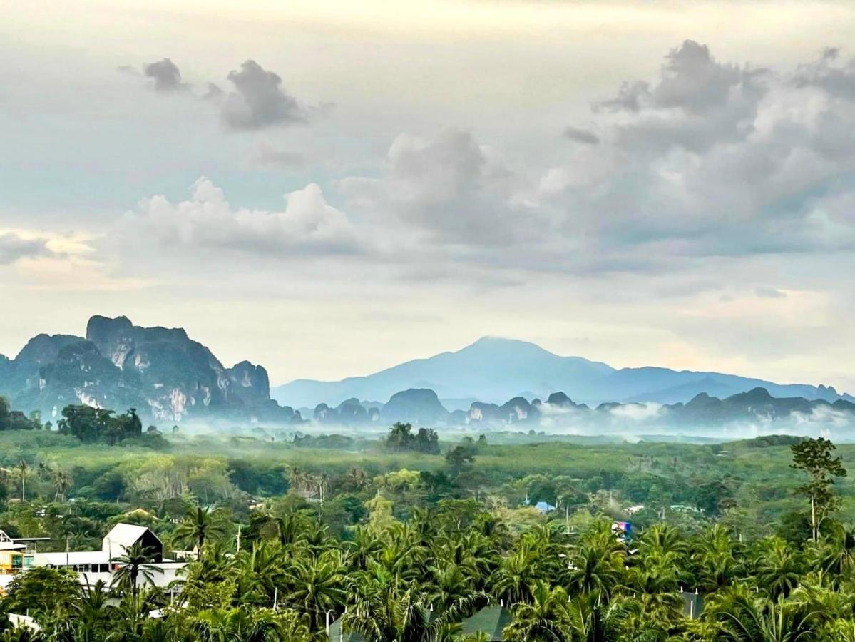 Baan Phuvara Retreat - Romantic Jacuzzi Mountain View *